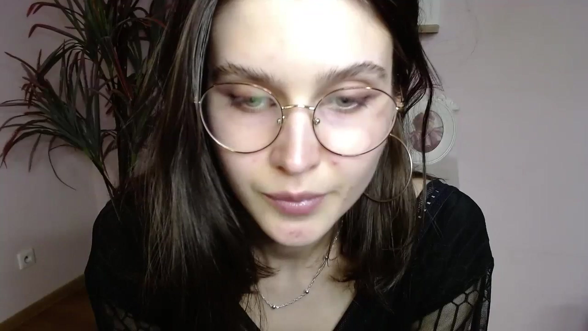 Gallery image thumbnail from SarahPassionX's myfreecams stream on, 04/04/2024, 14:58 image 9 of 20