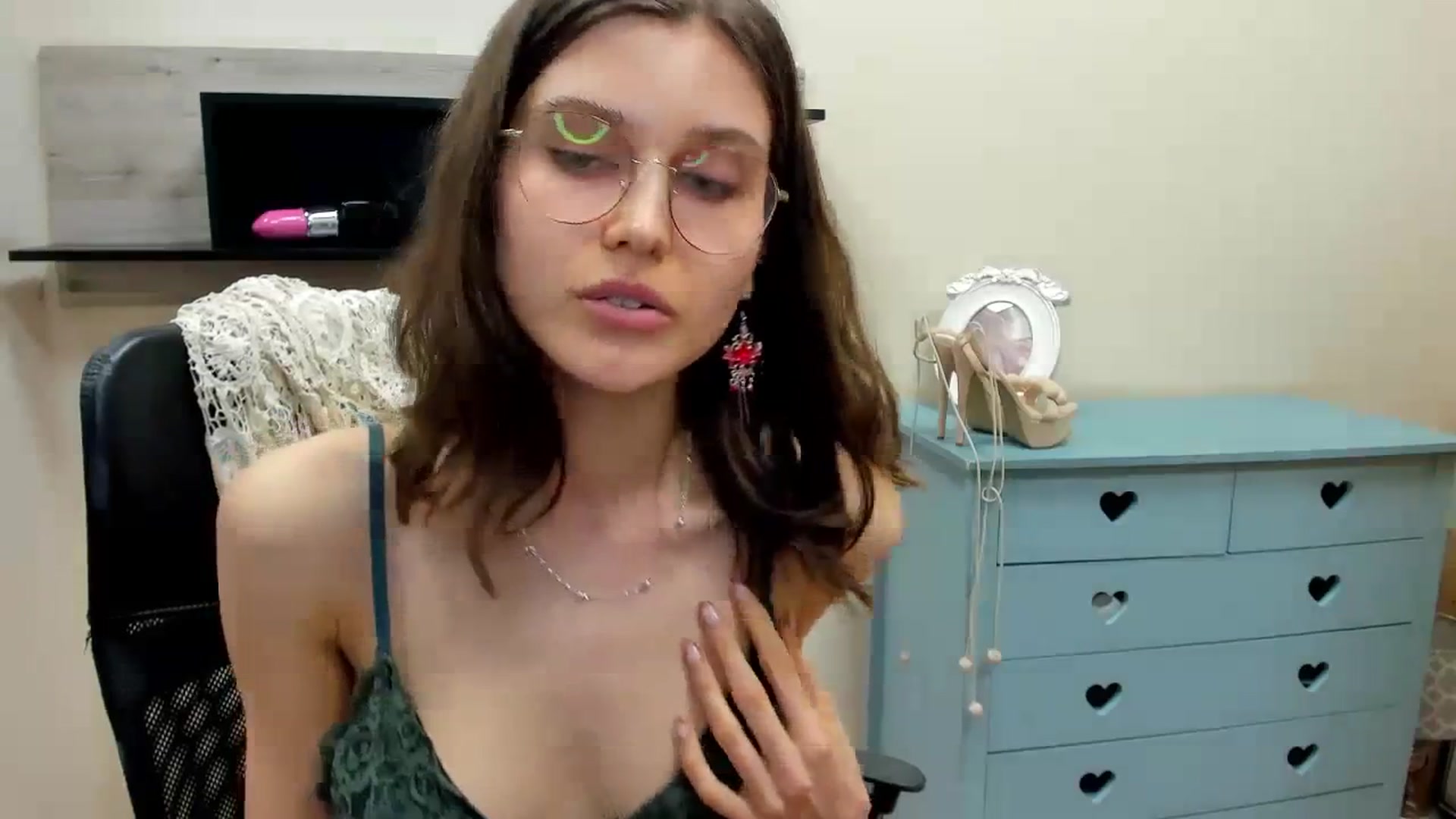 Gallery image thumbnail from SarahPassionX's myfreecams stream on, 04/07/2024, 16:05 image 19 of 20