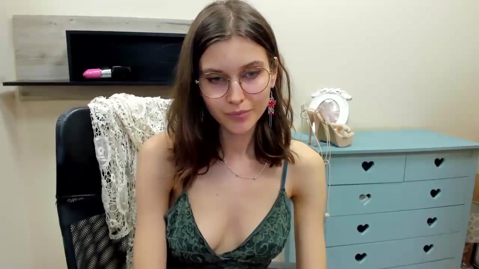 Gallery image thumbnail from SarahPassionX's myfreecams stream on, 04/07/2024, 16:05 image 6 of 20