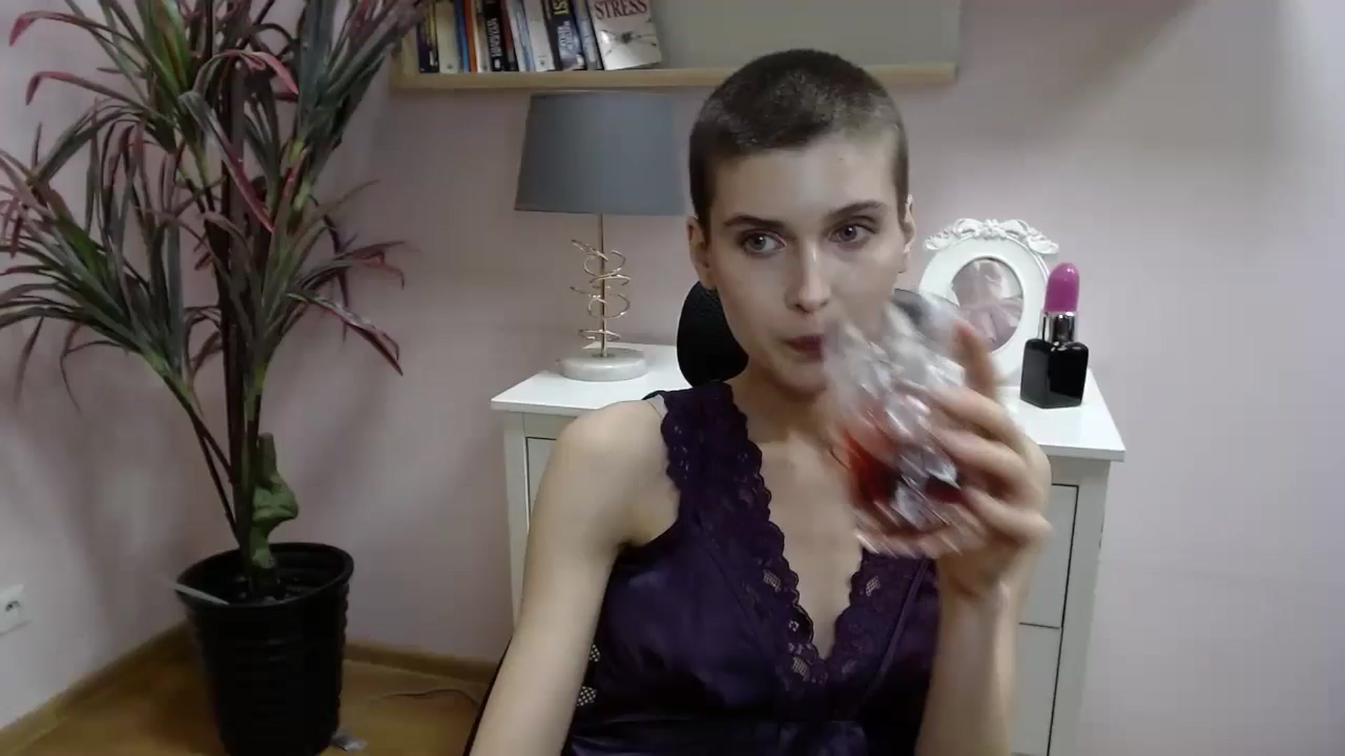 Gallery image thumbnail from SarahPassionX's myfreecams stream on, 05/07/2024, 16:41 image 1 of 20