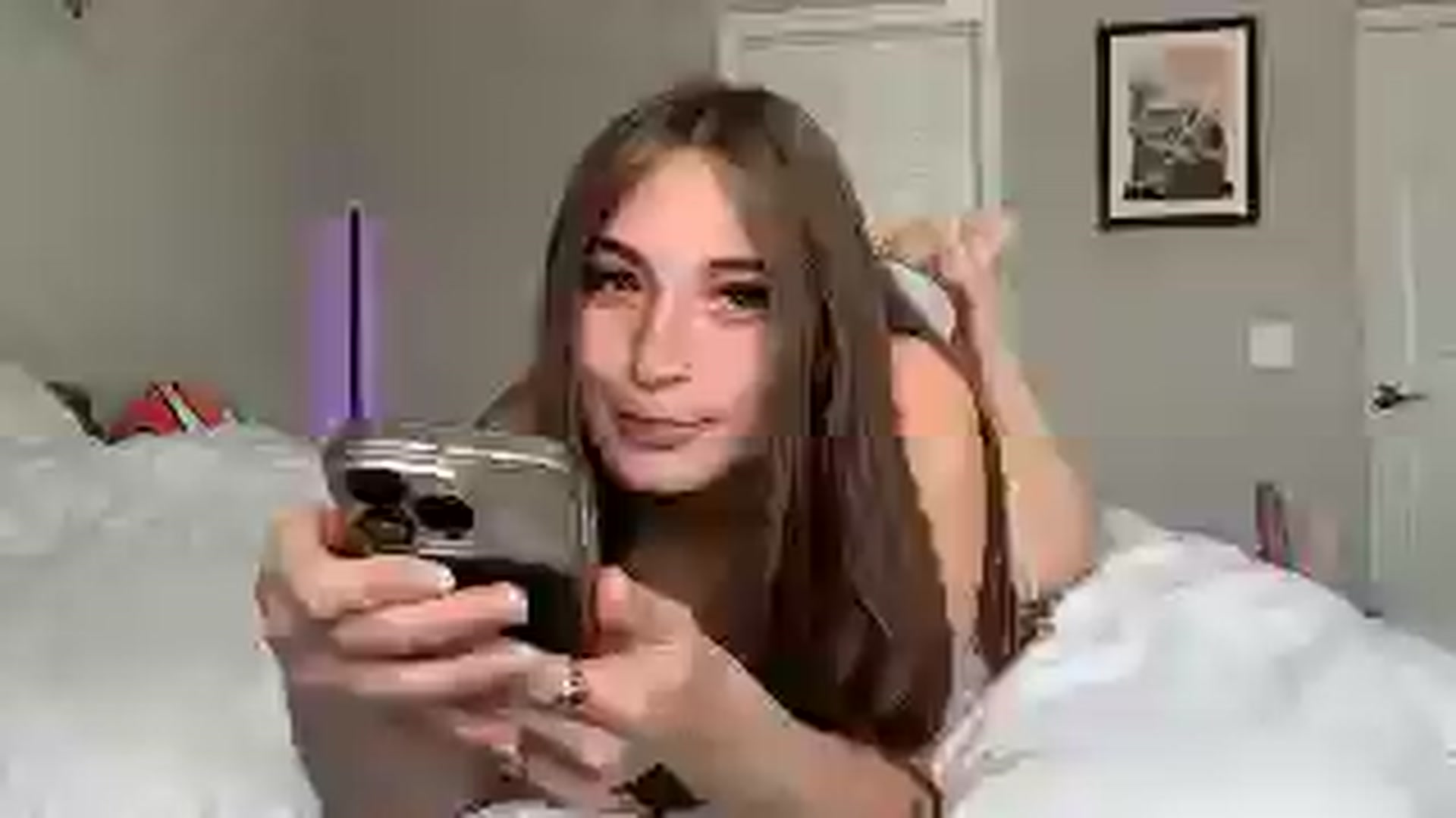 Gallery image thumbnail from SarahRhyder's myfreecams stream on, 07/20/2025, 20:51 image 2 of 20