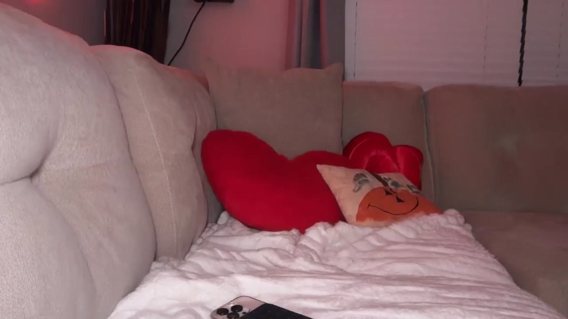 Gallery image thumbnail from SarahRhyder's myfreecams stream on, 07/31/2025, 09:53 image 10 of 20