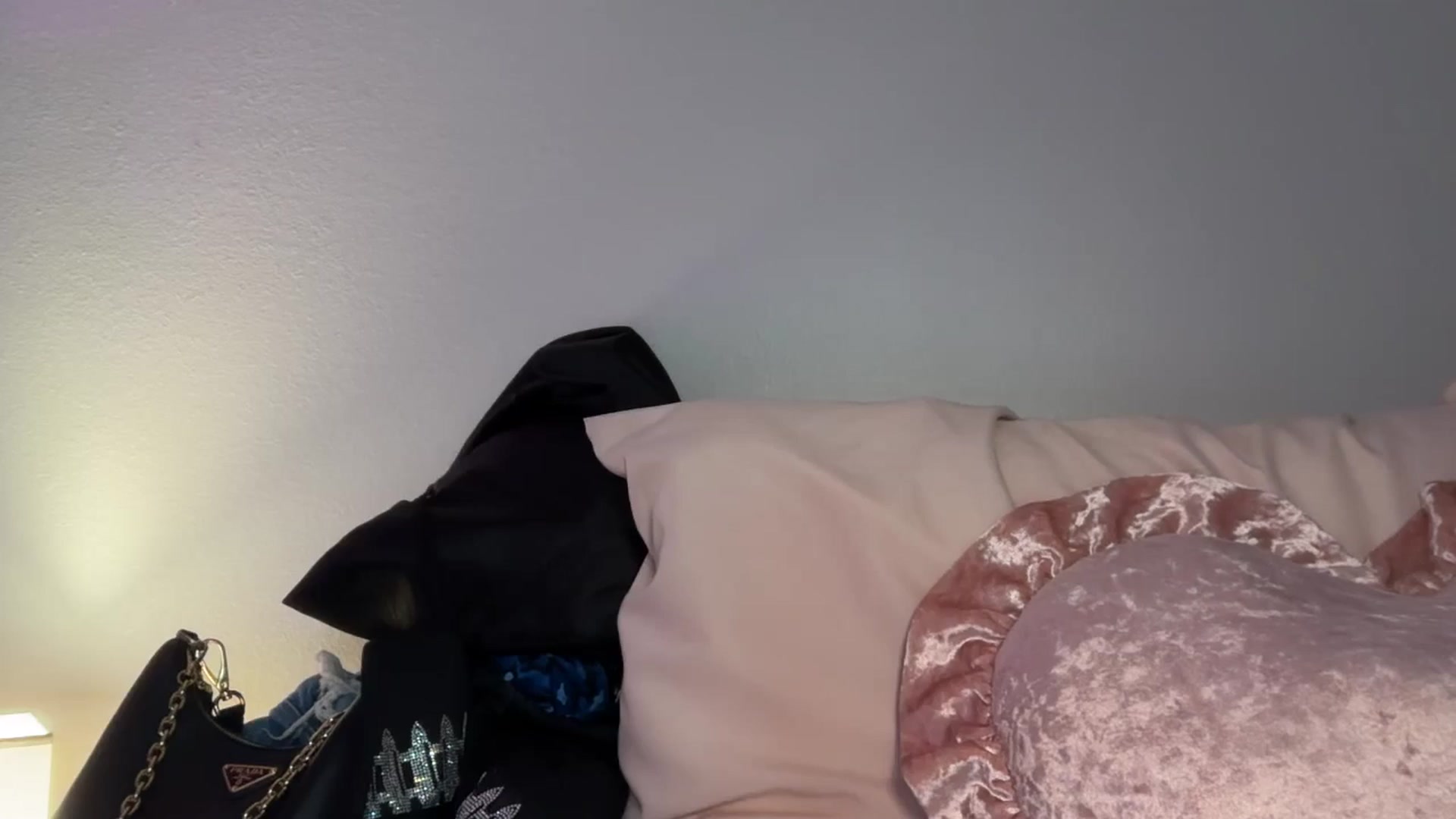 Gallery image thumbnail from SarahRhyder's myfreecams stream on, 08/21/2025, 02:02 image 4 of 20