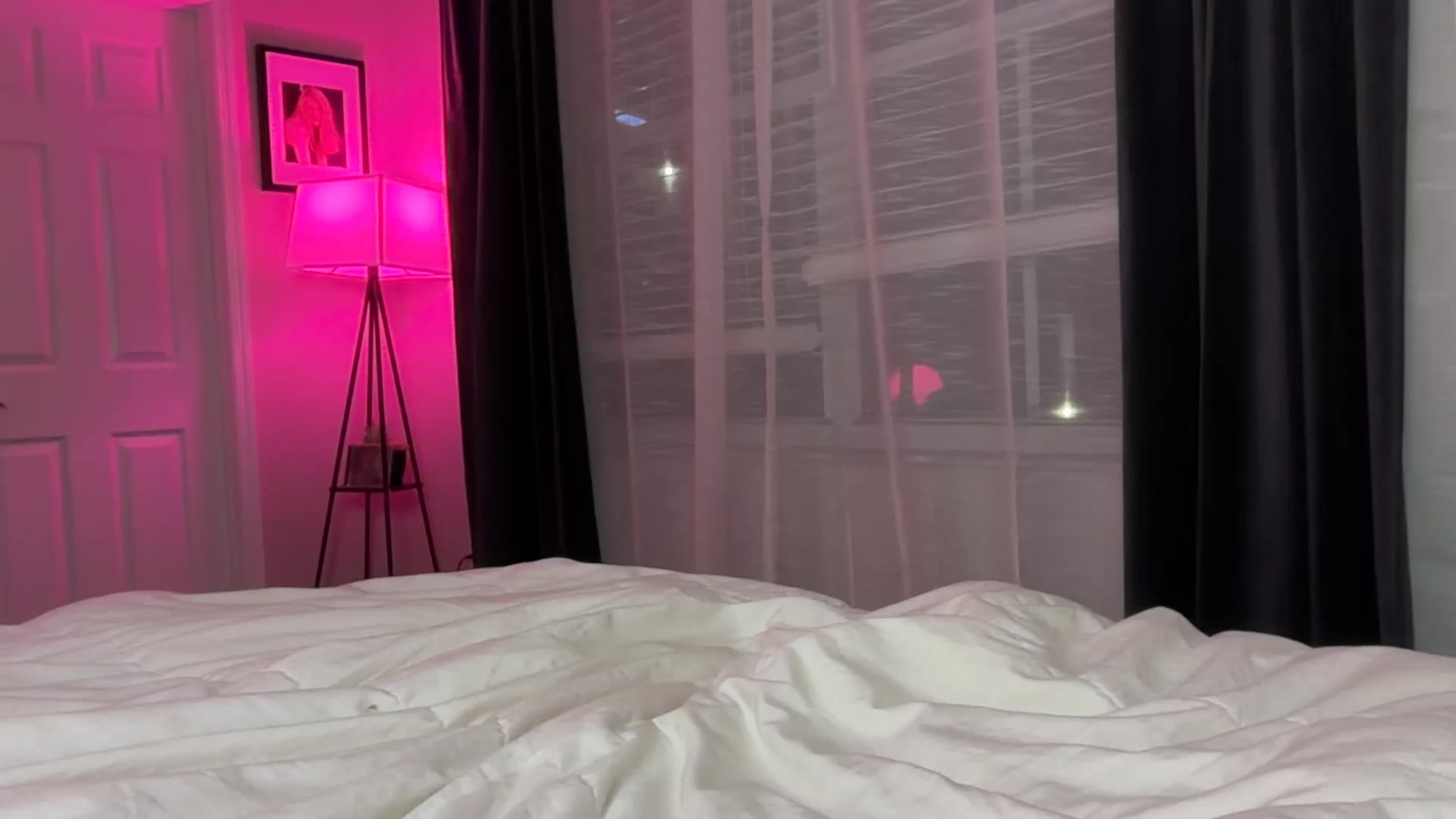 Gallery image thumbnail from SarahRhyder's myfreecams stream on, 10/22/2025, 02:03 image 13 of 20