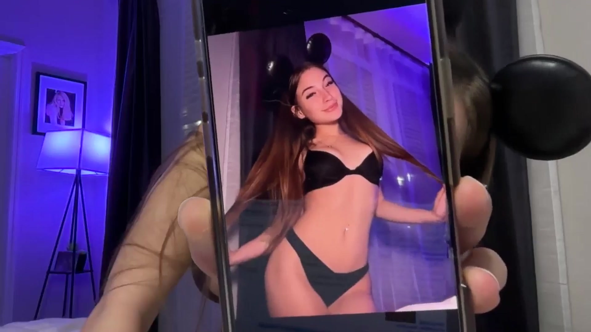 Gallery image thumbnail from SarahRhyder's myfreecams stream on, 10/31/2025, 05:04 image 2 of 20