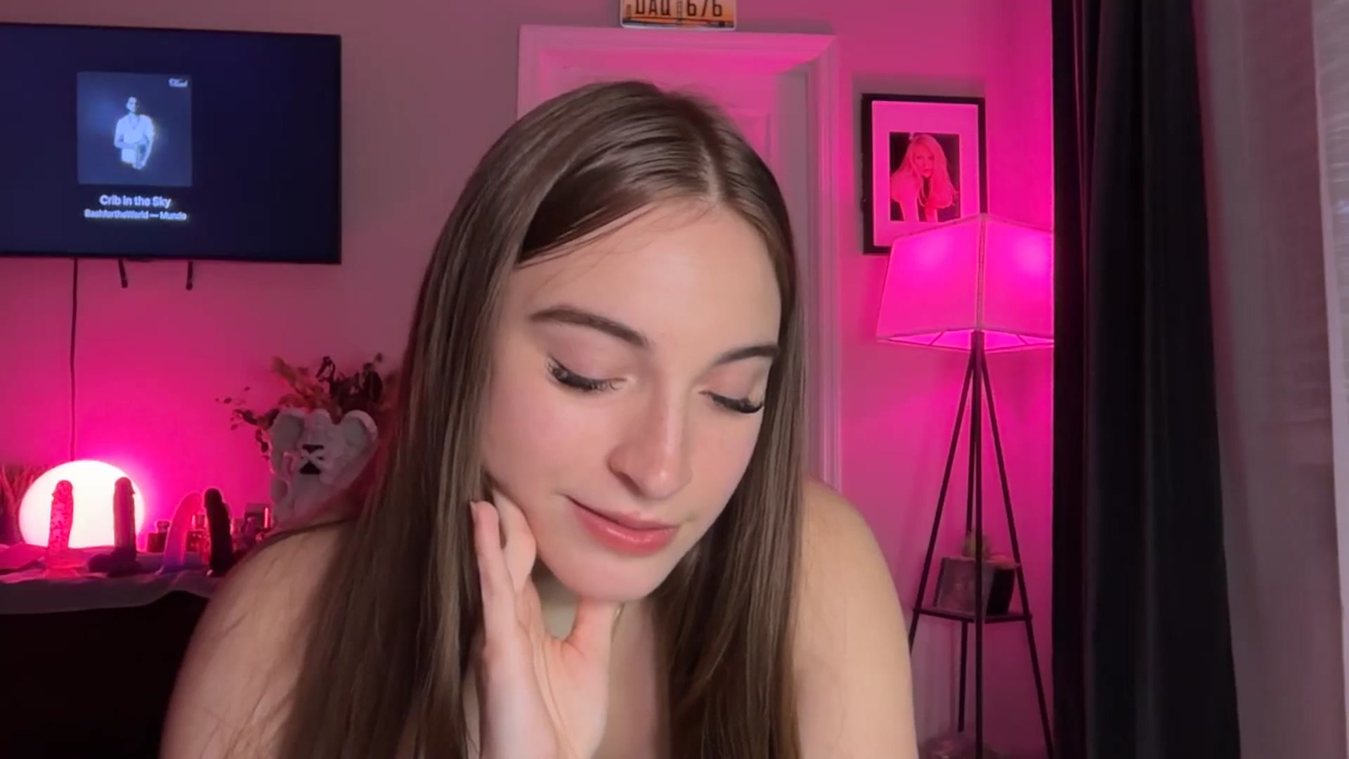 Gallery image thumbnail from SarahRhyder's myfreecams stream on, 01/14/2026, 03:54 image 4 of 20