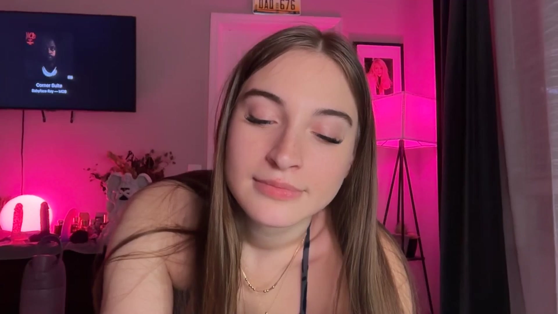 Gallery image thumbnail from SarahRhyder's myfreecams stream on, 01/14/2026, 05:31 image 2 of 20