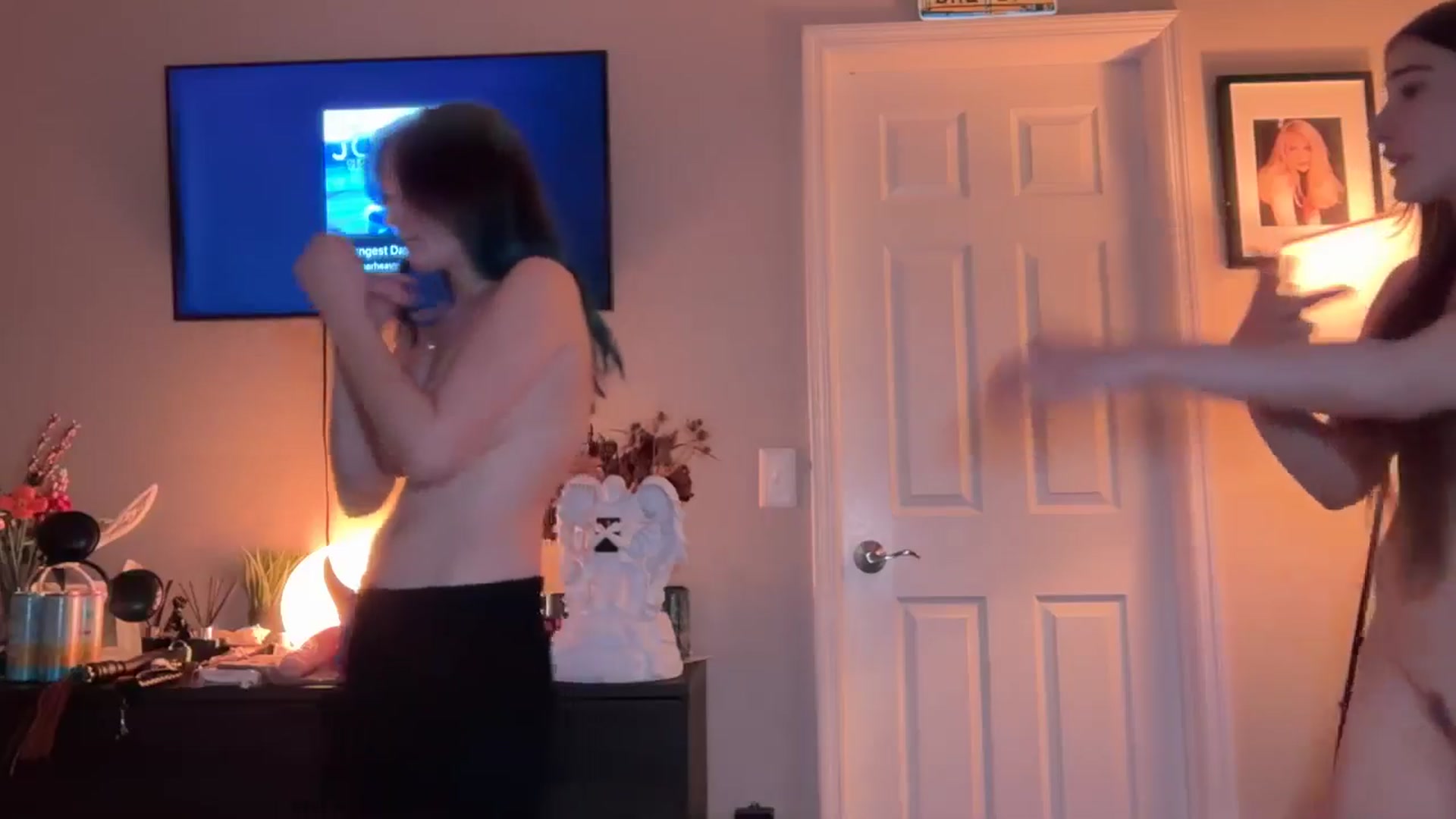 Gallery image thumbnail from SarahRhyder's myfreecams stream on, 01/25/2026, 07:32 image 2 of 20