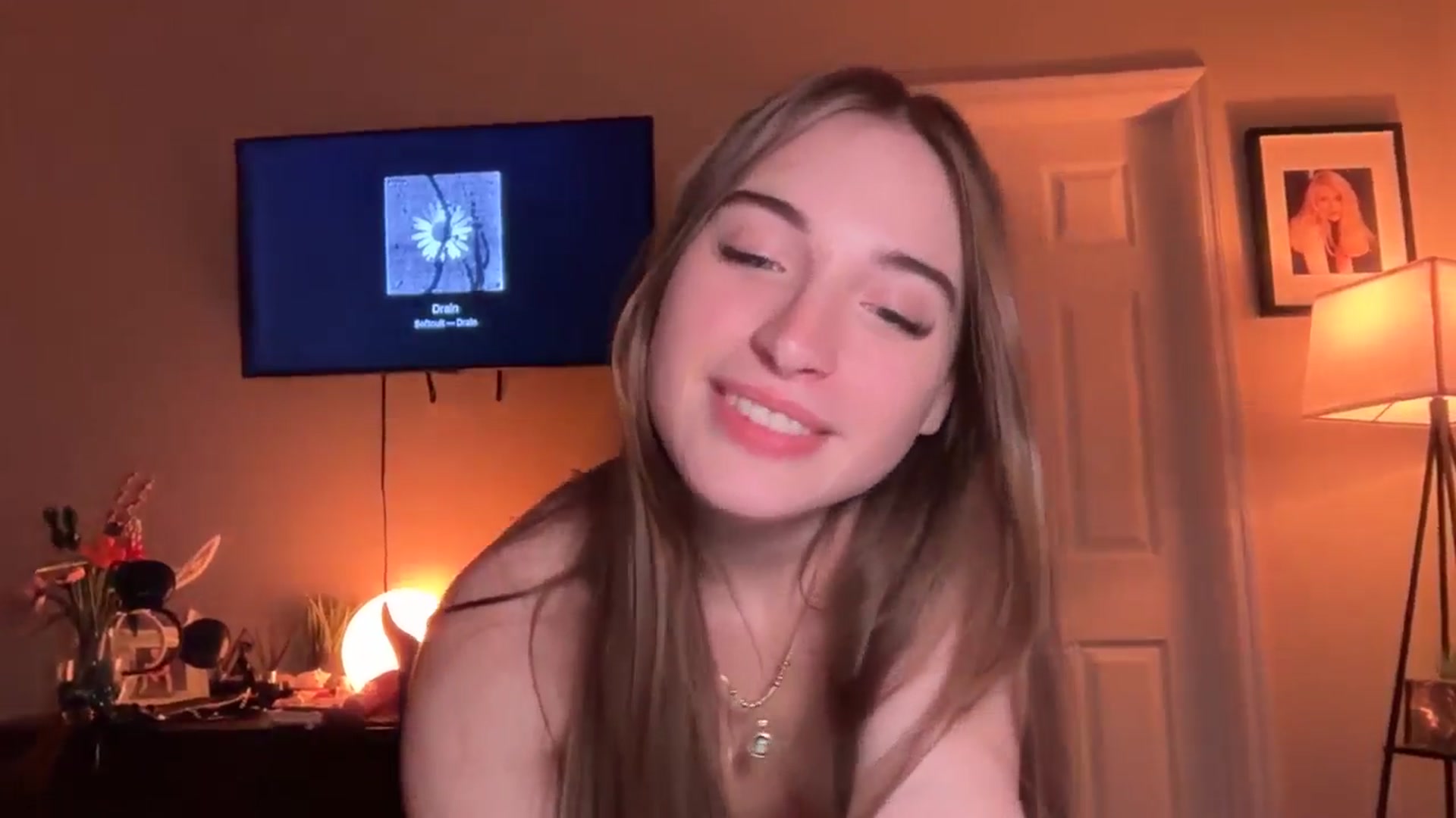 Gallery image thumbnail from SarahRhyder's myfreecams stream on, 01/25/2026, 07:32 image 13 of 20