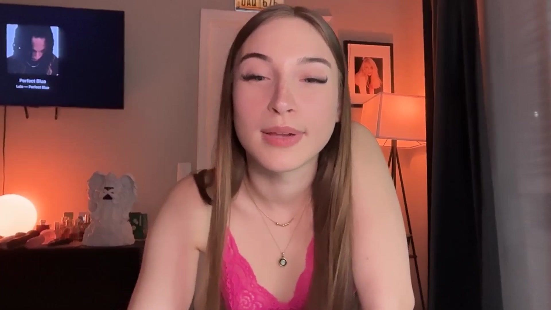 Gallery image thumbnail from SarahRhyder's myfreecams stream on, 02/16/2026, 03:10 image 5 of 20