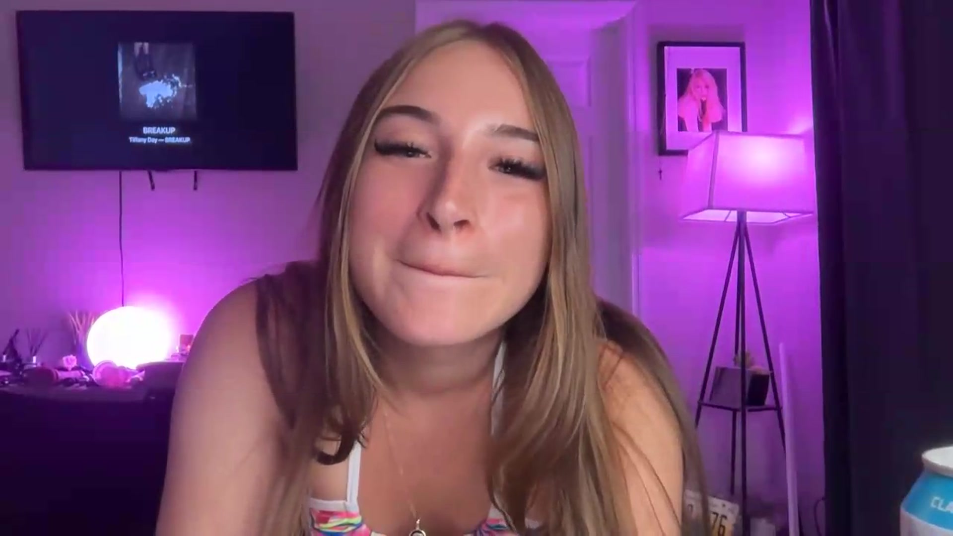 Gallery image thumbnail from SarahRhyder's myfreecams stream on, 06/11/2026, 04:18 image 12 of 20