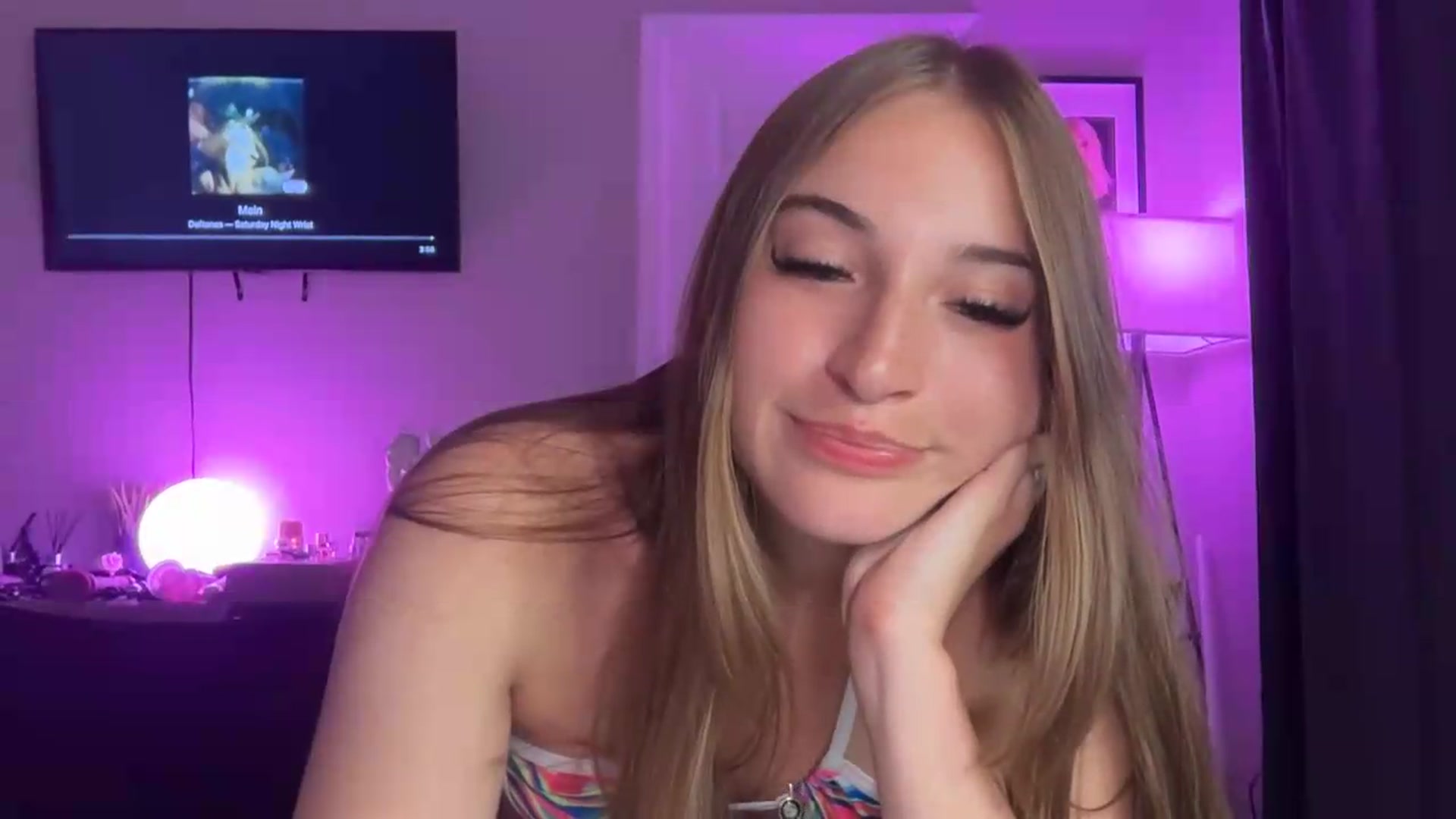 Gallery image thumbnail from SarahRhyder's myfreecams stream on, 06/11/2026, 04:18 image 8 of 20