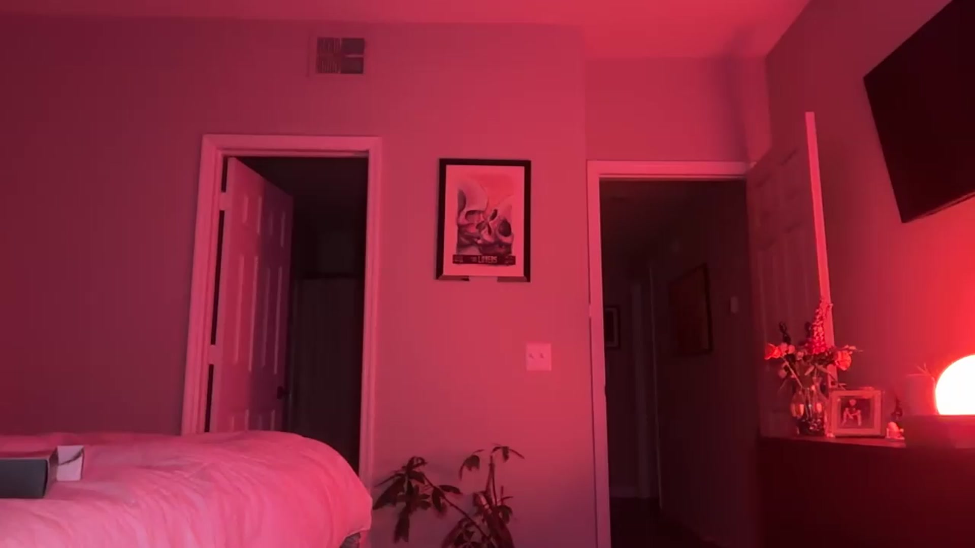 Gallery image thumbnail from SarahRhyder's myfreecams stream on, 07/29/2026, 02:44 image 7 of 20