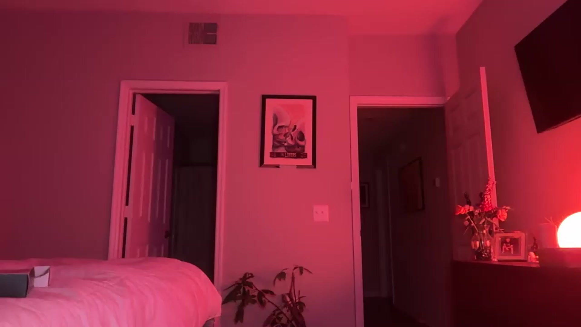 Gallery image thumbnail from SarahRhyder's myfreecams stream on, 07/29/2026, 02:44 image 8 of 20