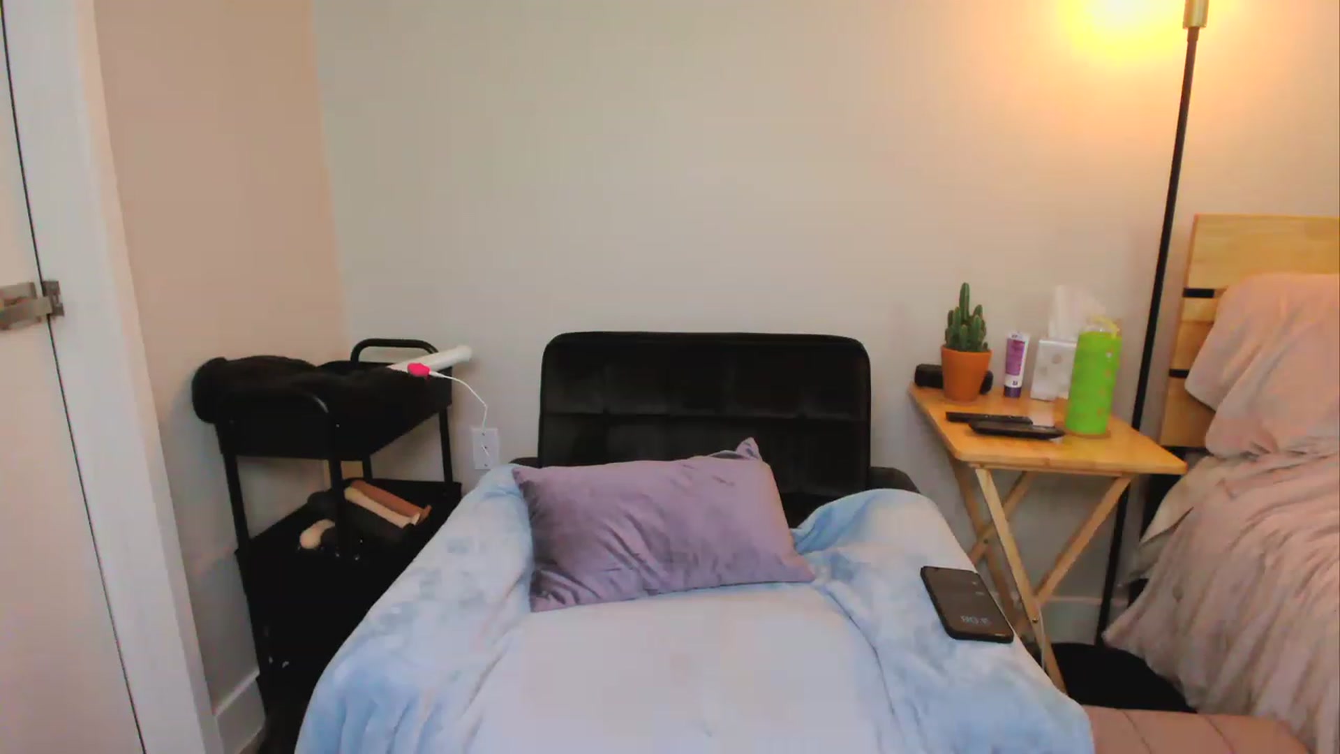 Gallery image thumbnail from SarahShevon's myfreecams stream on, 02/10/2023, 11:14 image 20 of 20