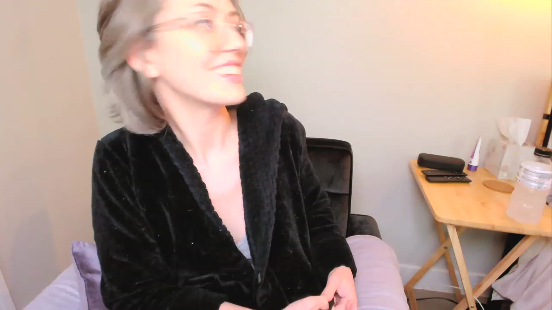 Gallery image thumbnail from SarahShevon's myfreecams stream on, 02/17/2023, 08:34 image 13 of 20