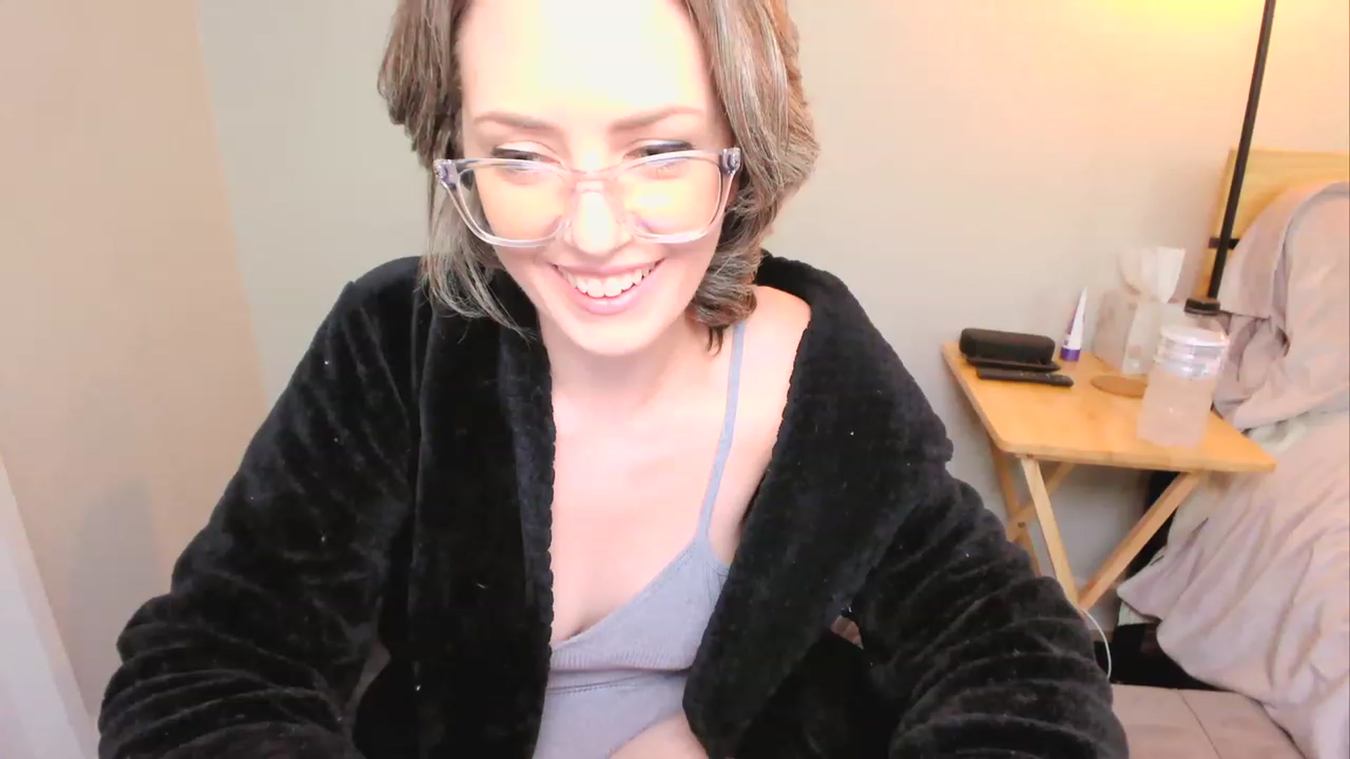 Gallery image thumbnail from SarahShevon's myfreecams stream on, 02/17/2023, 08:34 image 12 of 20