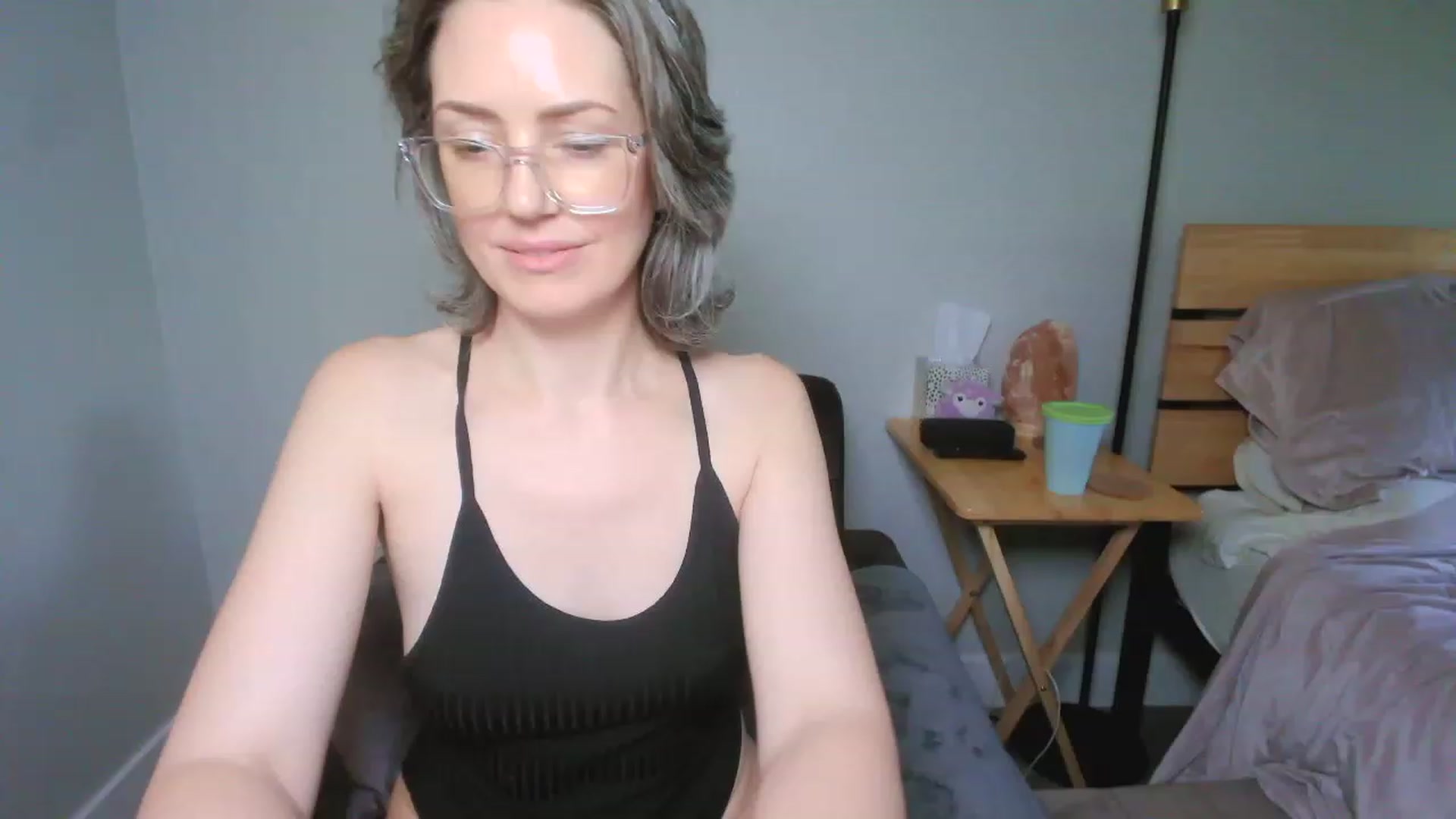 Gallery image thumbnail from SarahShevon's myfreecams stream on, 03/24/2023, 23:22 image 3 of 20