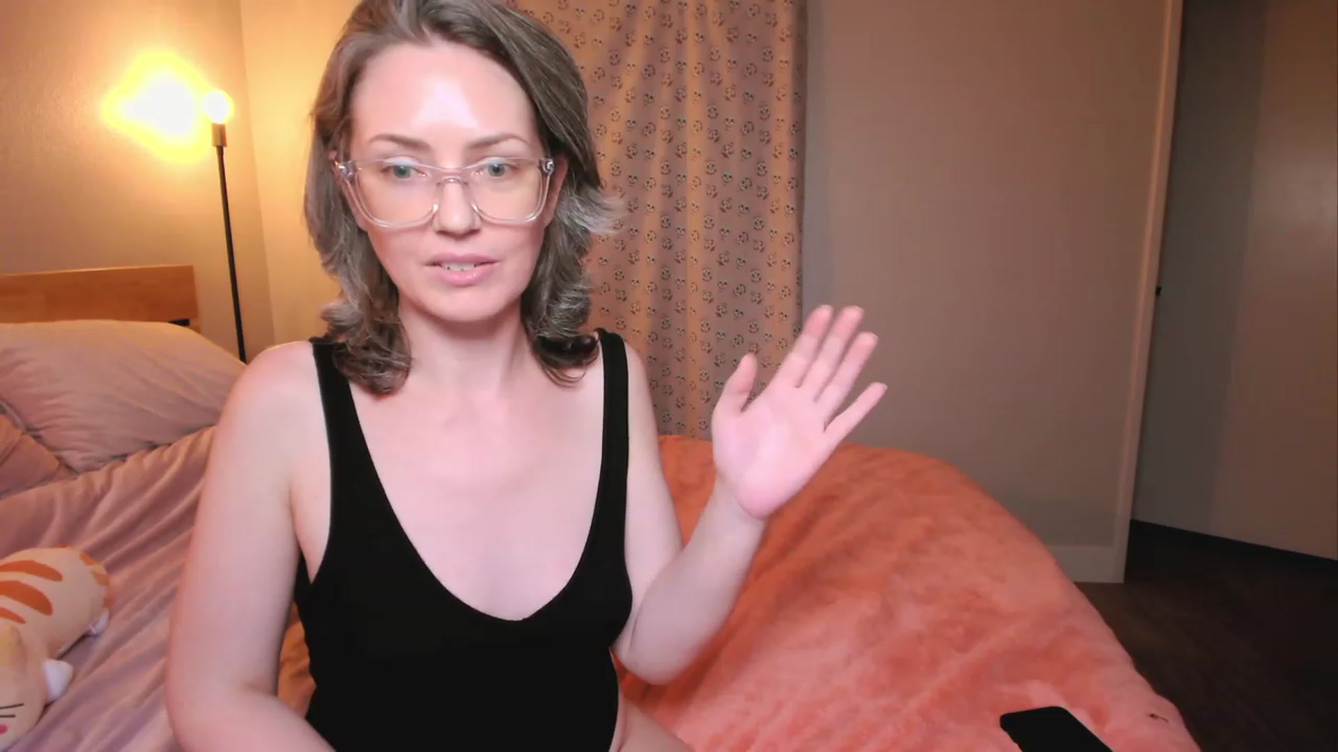 Gallery image thumbnail from SarahShevon's myfreecams stream on, 04/12/2023, 08:24 image 8 of 20