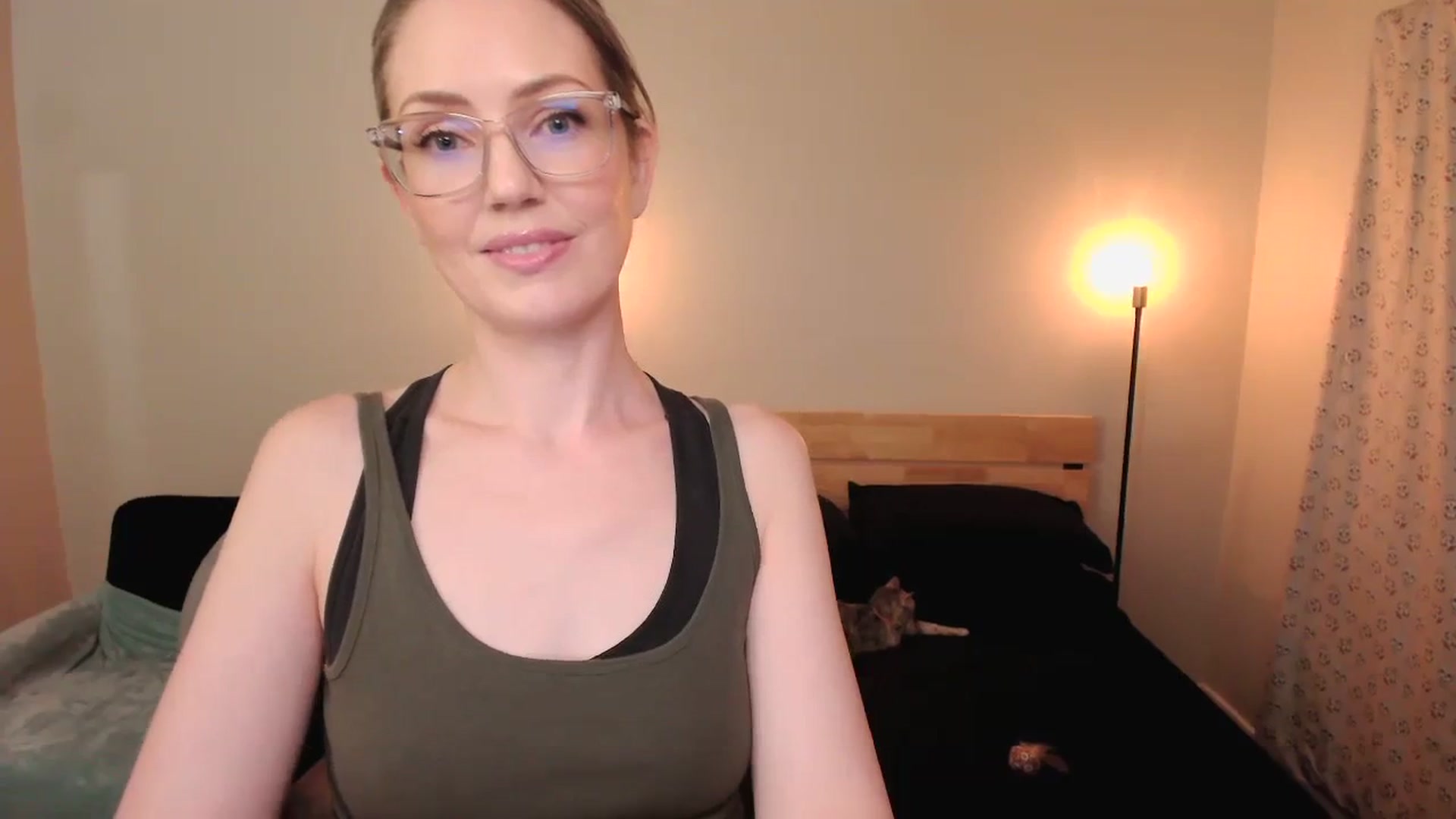 Gallery image thumbnail from SarahShevon's myfreecams stream on, 11/10/2023, 09:41 image 11 of 20