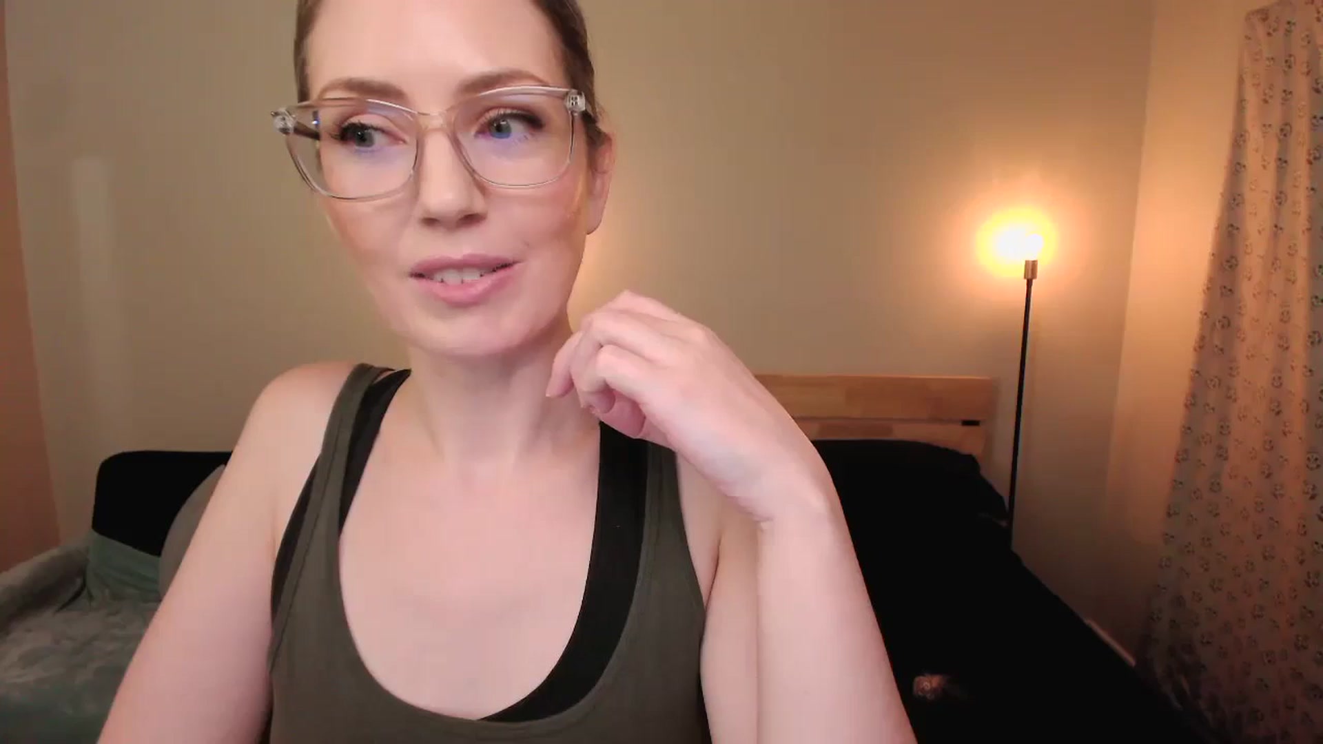Gallery image thumbnail from SarahShevon's myfreecams stream on, 11/10/2023, 09:41 image 19 of 20