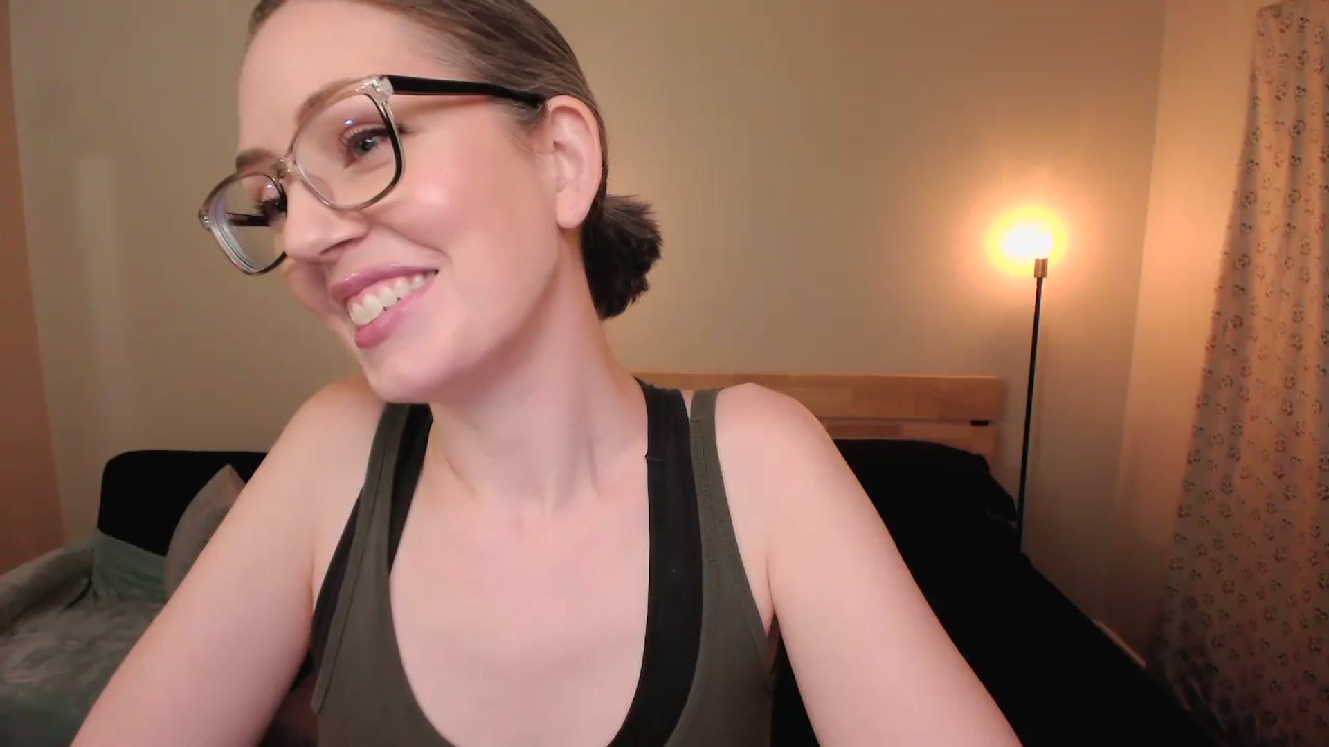 Gallery image thumbnail from SarahShevon's myfreecams stream on, 11/10/2023, 09:41 image 18 of 20