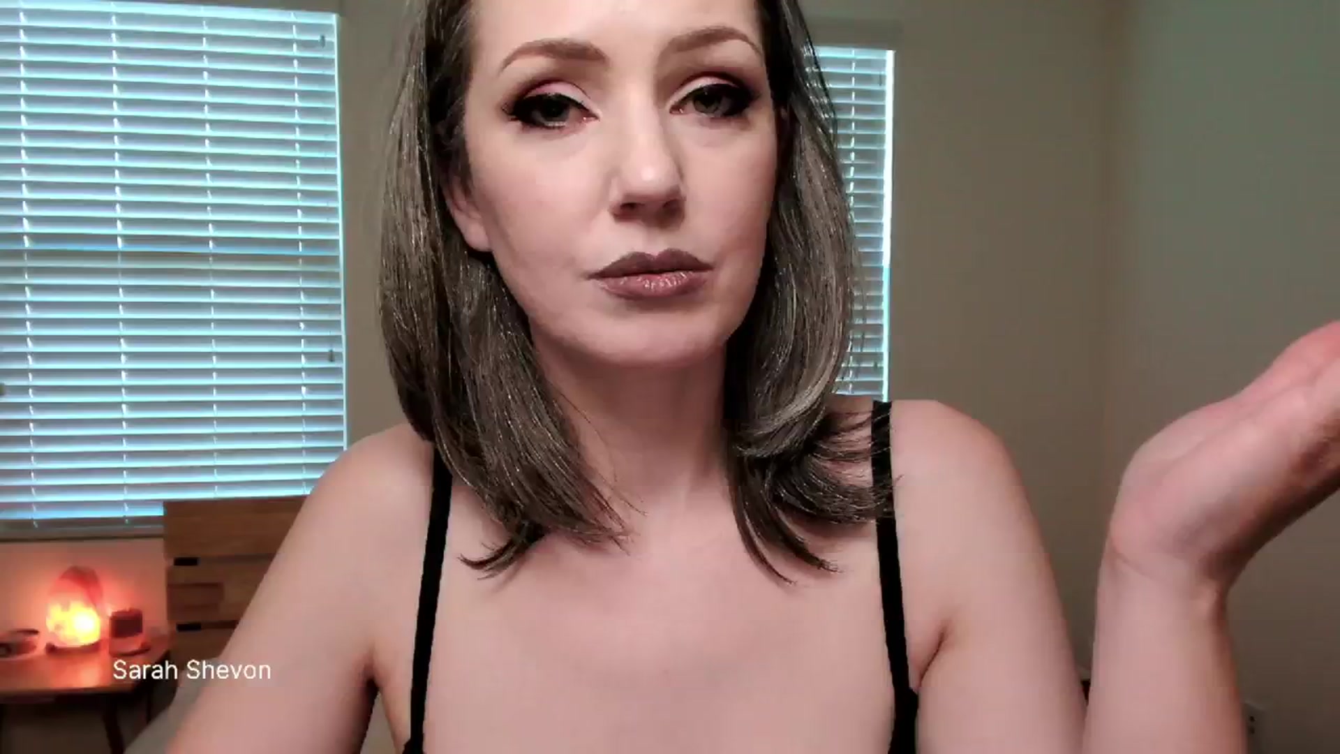 Gallery image thumbnail from SarahShevon's myfreecams stream on, 03/02/2024, 15:41 image 14 of 20