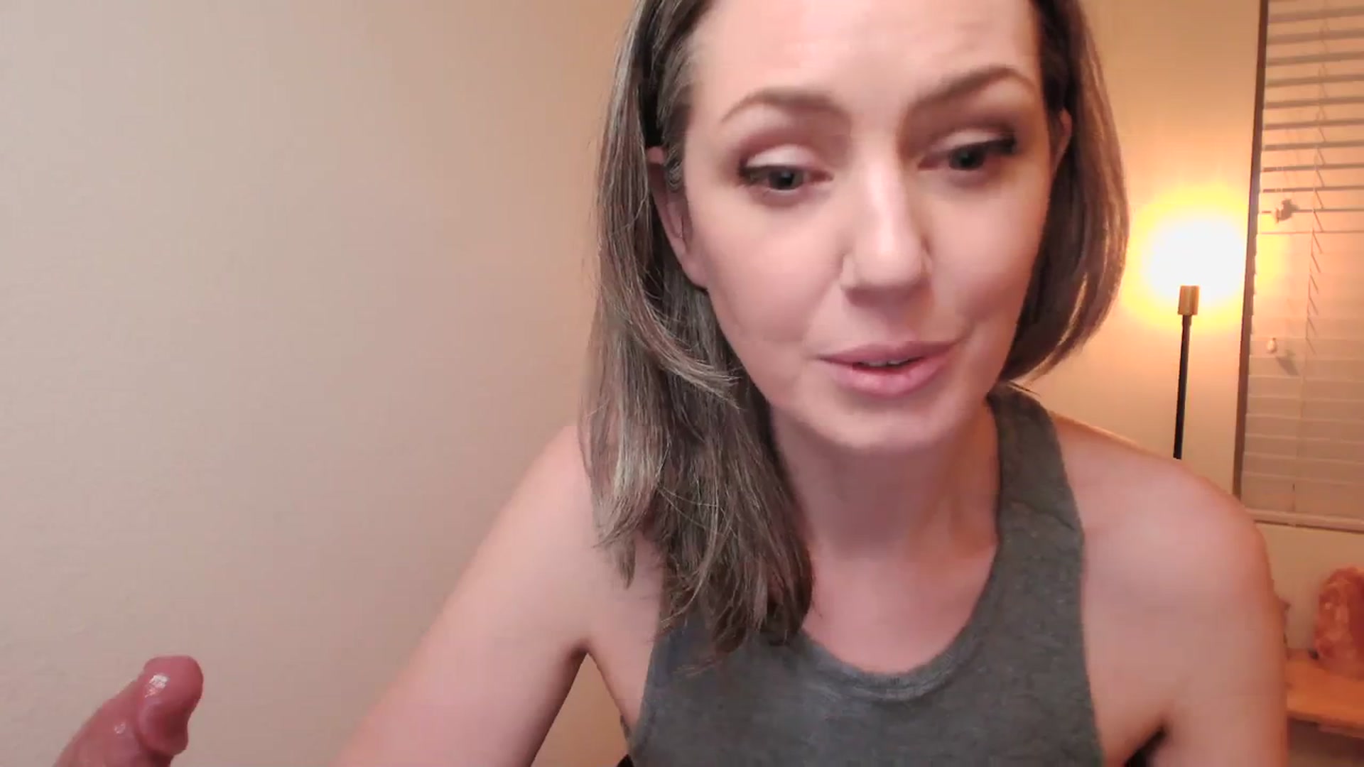 Gallery image thumbnail from SarahShevon's myfreecams stream on, 04/01/2024, 08:46 image 19 of 20