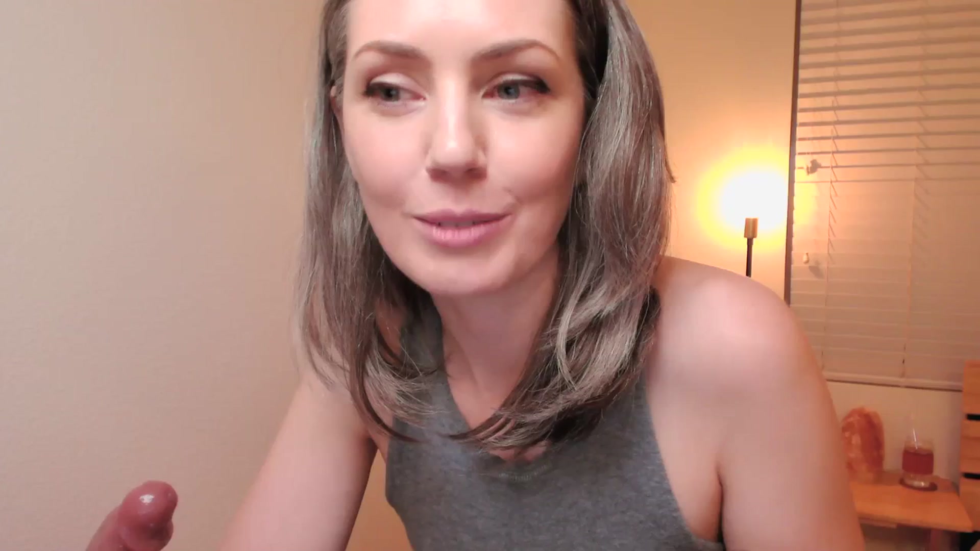 Gallery image thumbnail from SarahShevon's myfreecams stream on, 04/01/2024, 08:46 image 1 of 20