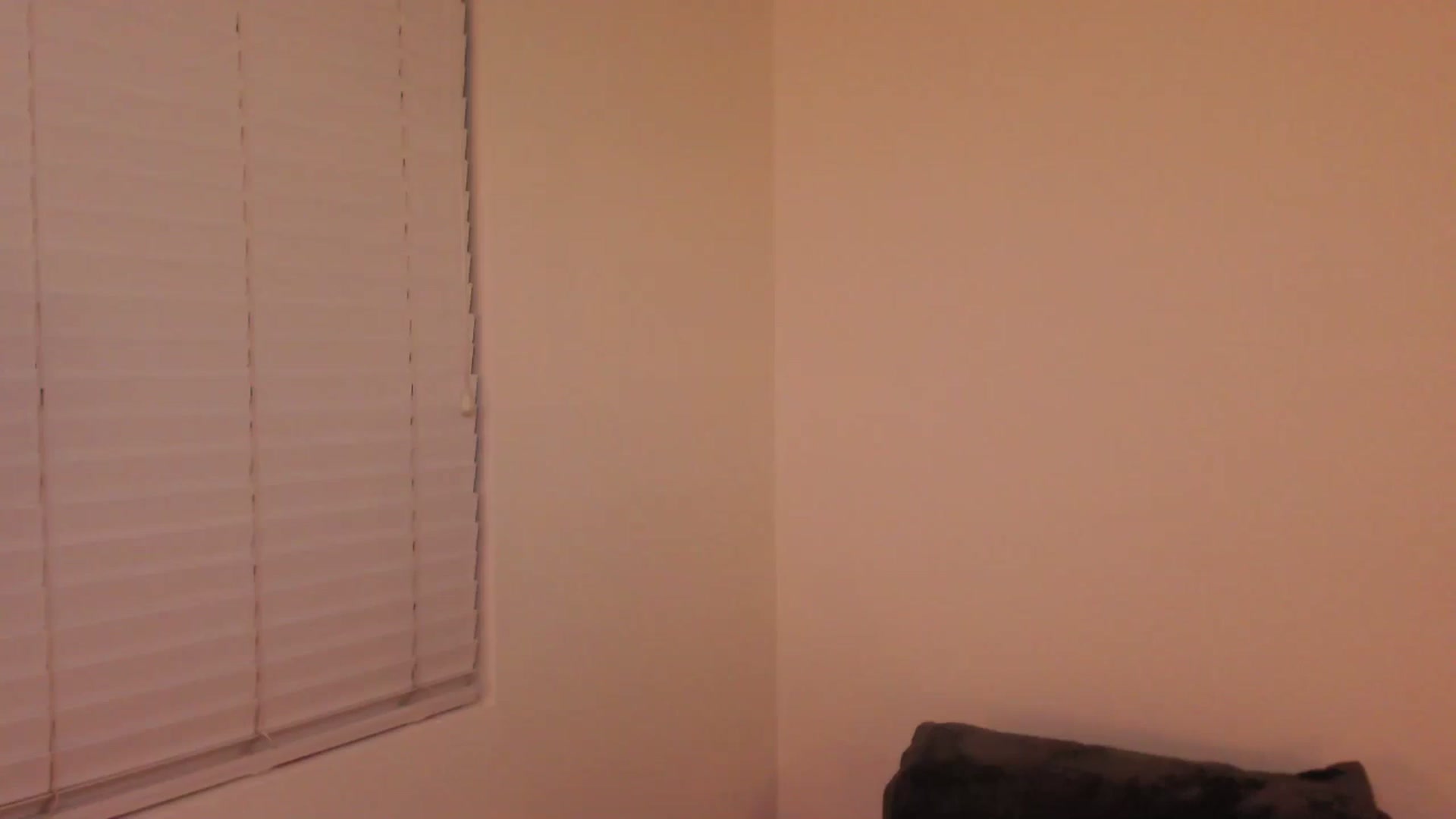 Gallery image thumbnail from SarahShevon's myfreecams stream on, 05/05/2024, 10:02 image 10 of 20