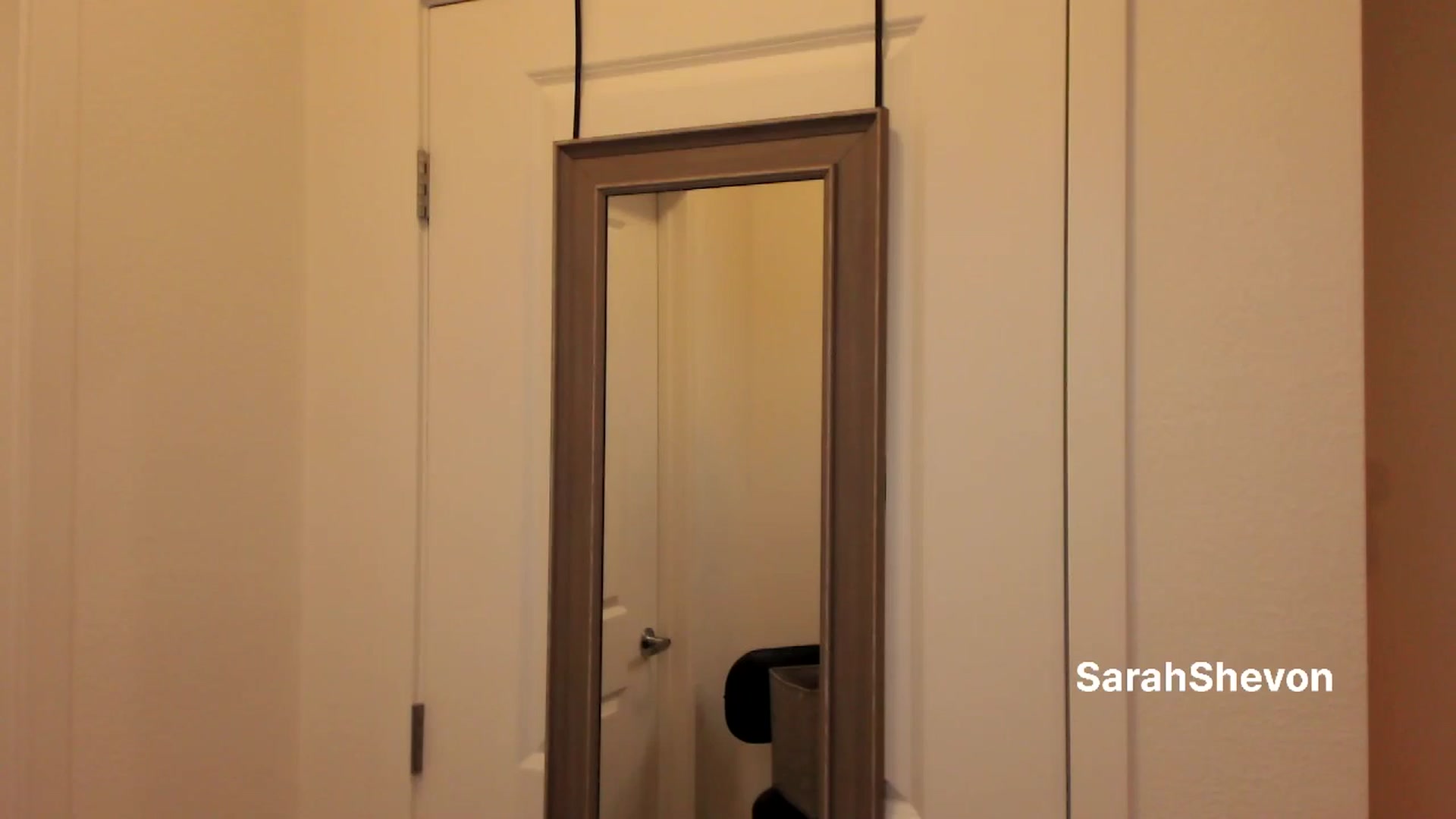Gallery image thumbnail from SarahShevon's myfreecams stream on, 08/02/2024, 07:56 image 2 of 20