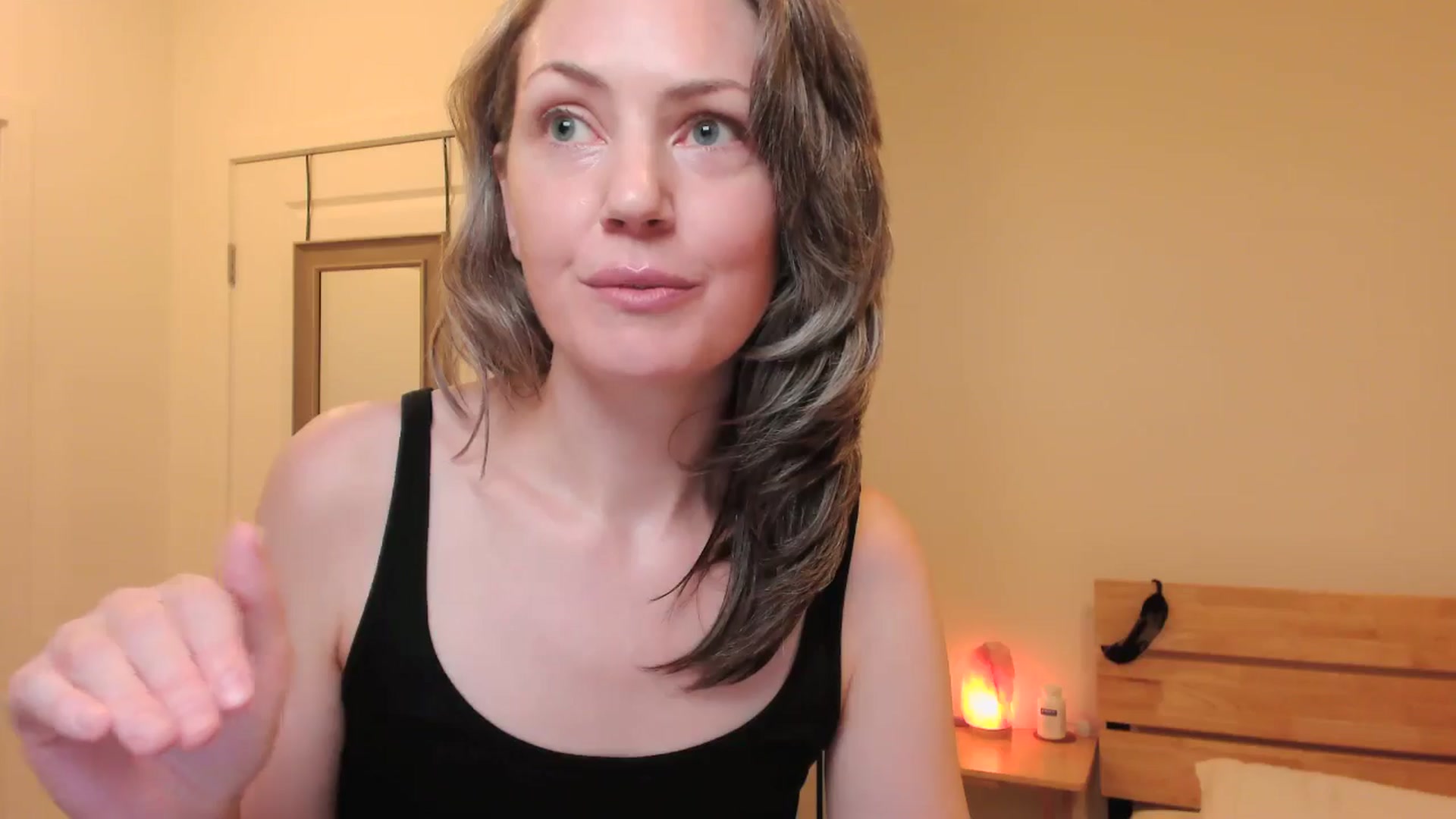 Gallery image thumbnail from SarahShevon's myfreecams stream on, 08/05/2024, 07:22 image 17 of 20