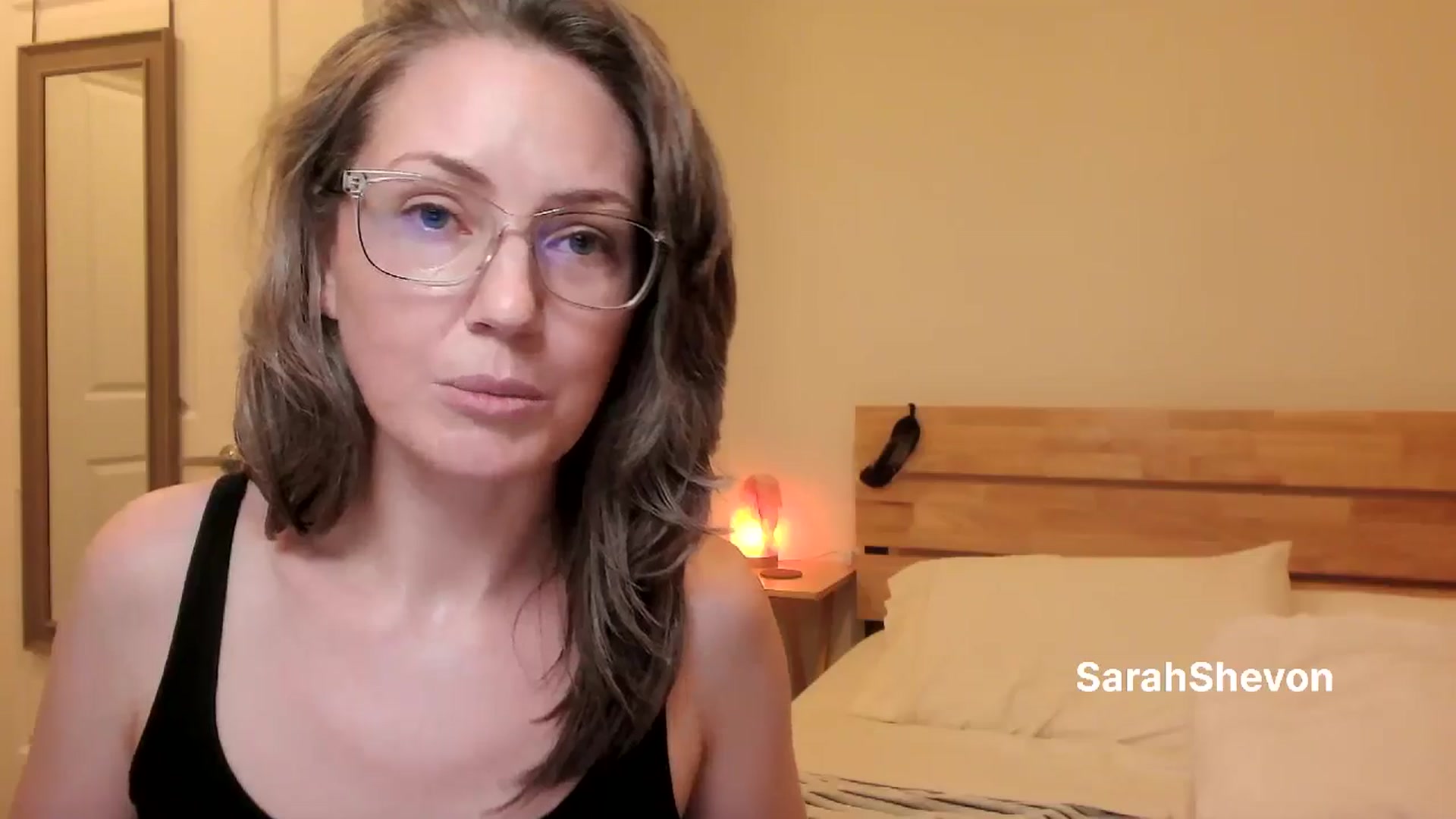 Gallery image thumbnail from SarahShevon's myfreecams stream on, 08/05/2024, 10:17 image 7 of 20