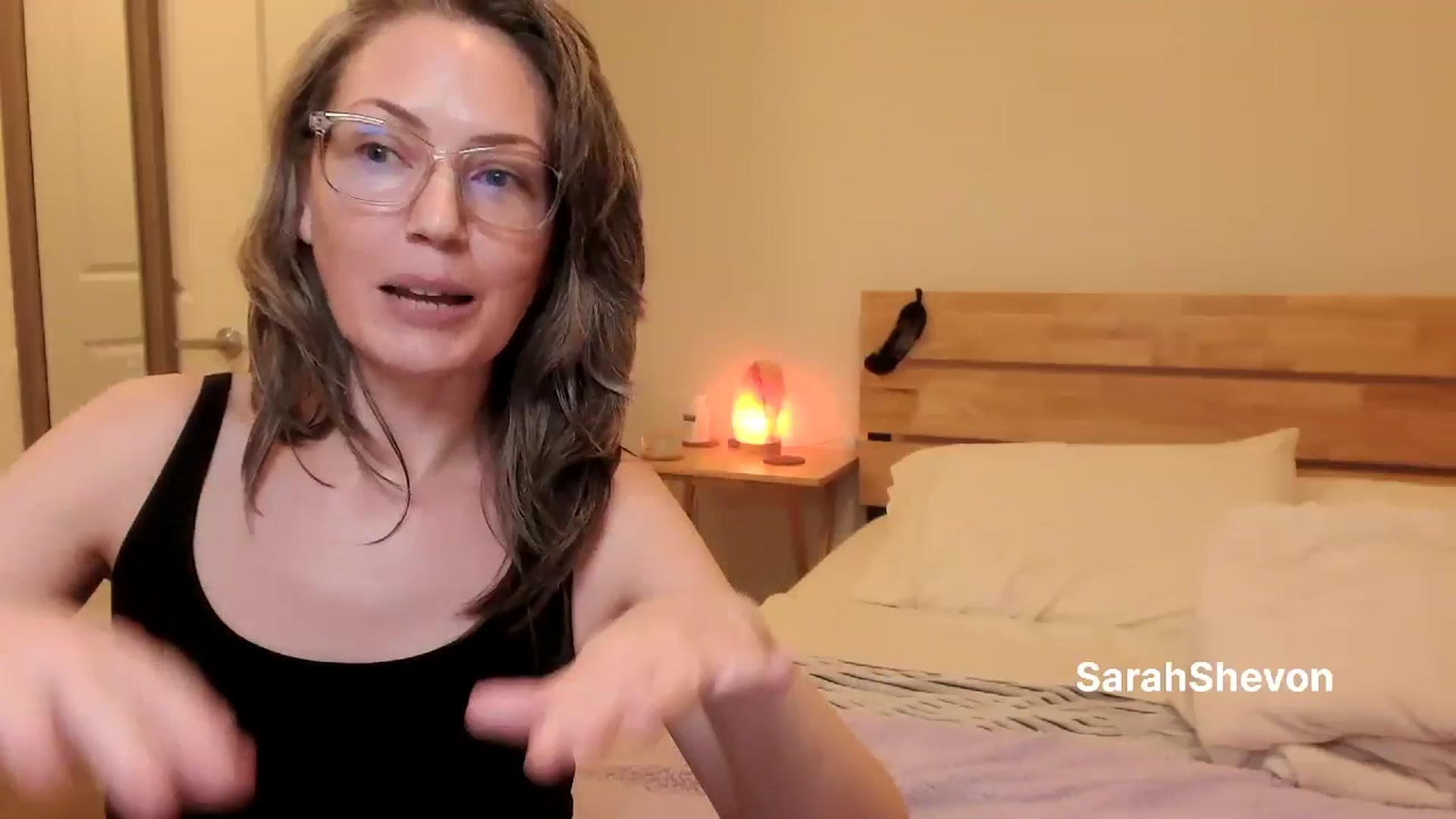 Gallery image thumbnail from SarahShevon's myfreecams stream on, 08/05/2024, 10:17 image 19 of 20