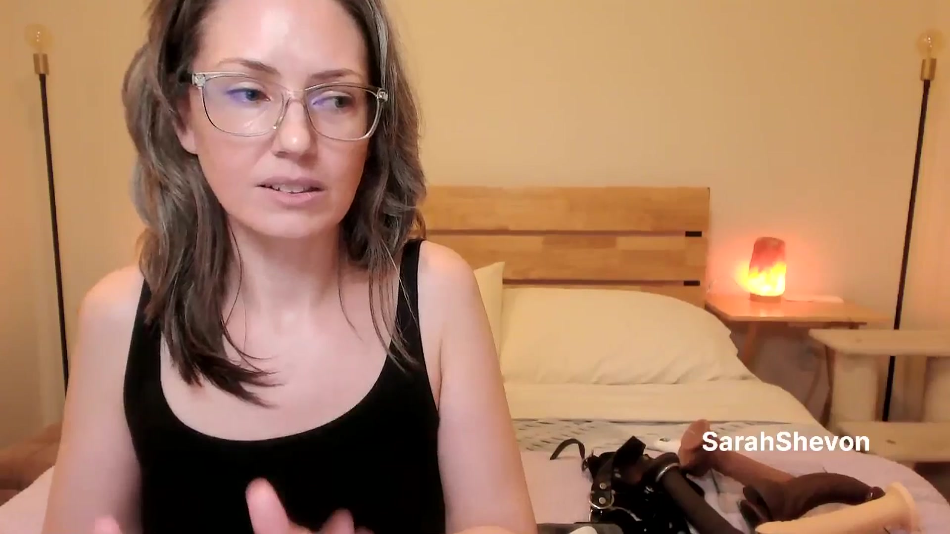 Gallery image thumbnail from SarahShevon's myfreecams stream on, 08/05/2024, 12:43 image 7 of 20