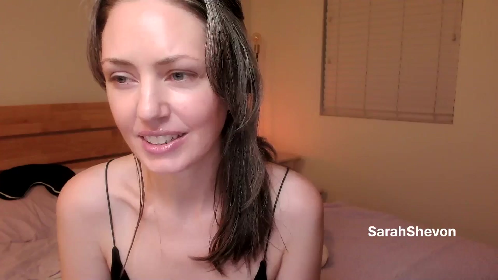 Gallery image thumbnail from SarahShevon's myfreecams stream on, 08/28/2024, 08:57 image 2 of 20