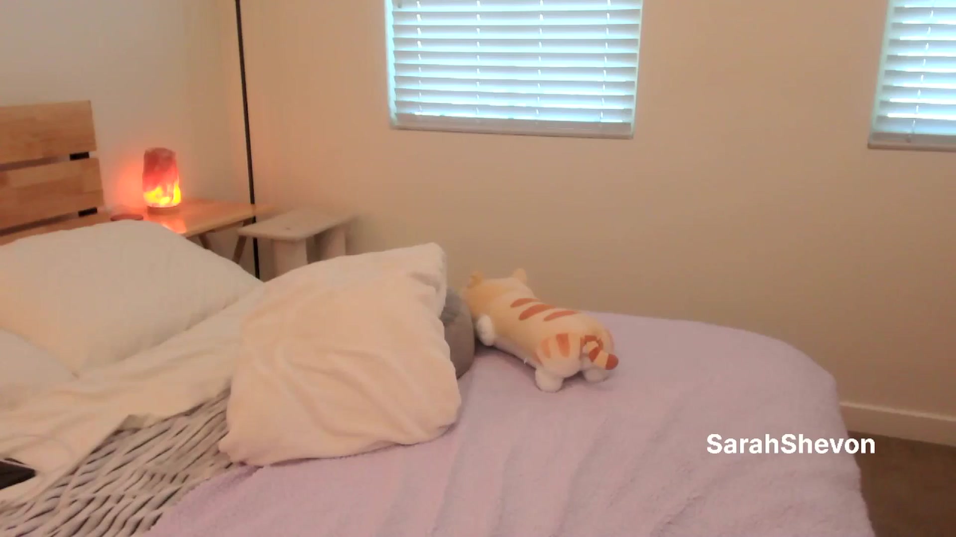 Gallery image thumbnail from SarahShevon's myfreecams stream on, 08/31/2024, 24:06 image 4 of 20