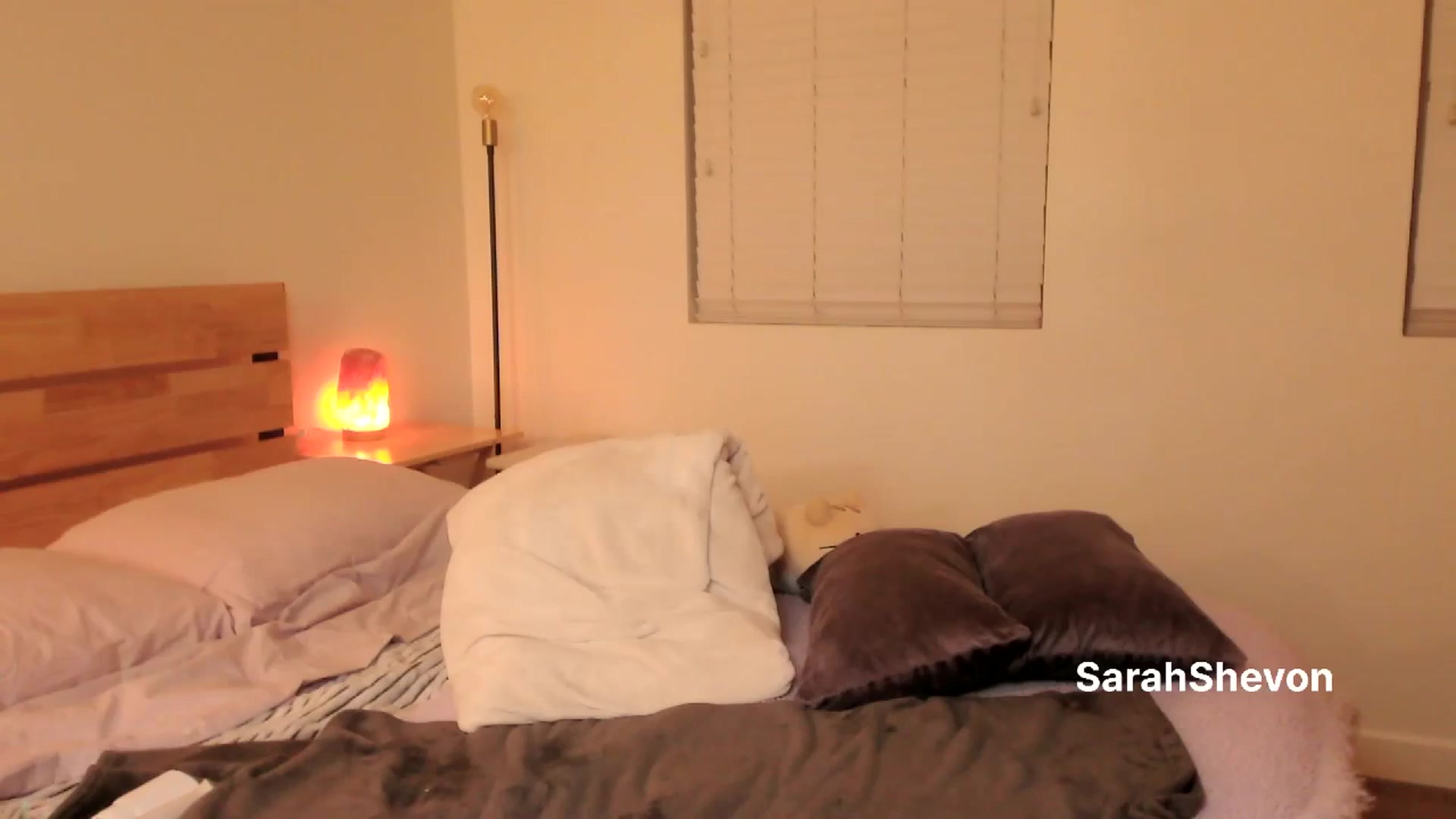 Gallery image thumbnail from SarahShevon's myfreecams stream on, 09/30/2024, 06:03 image 20 of 20