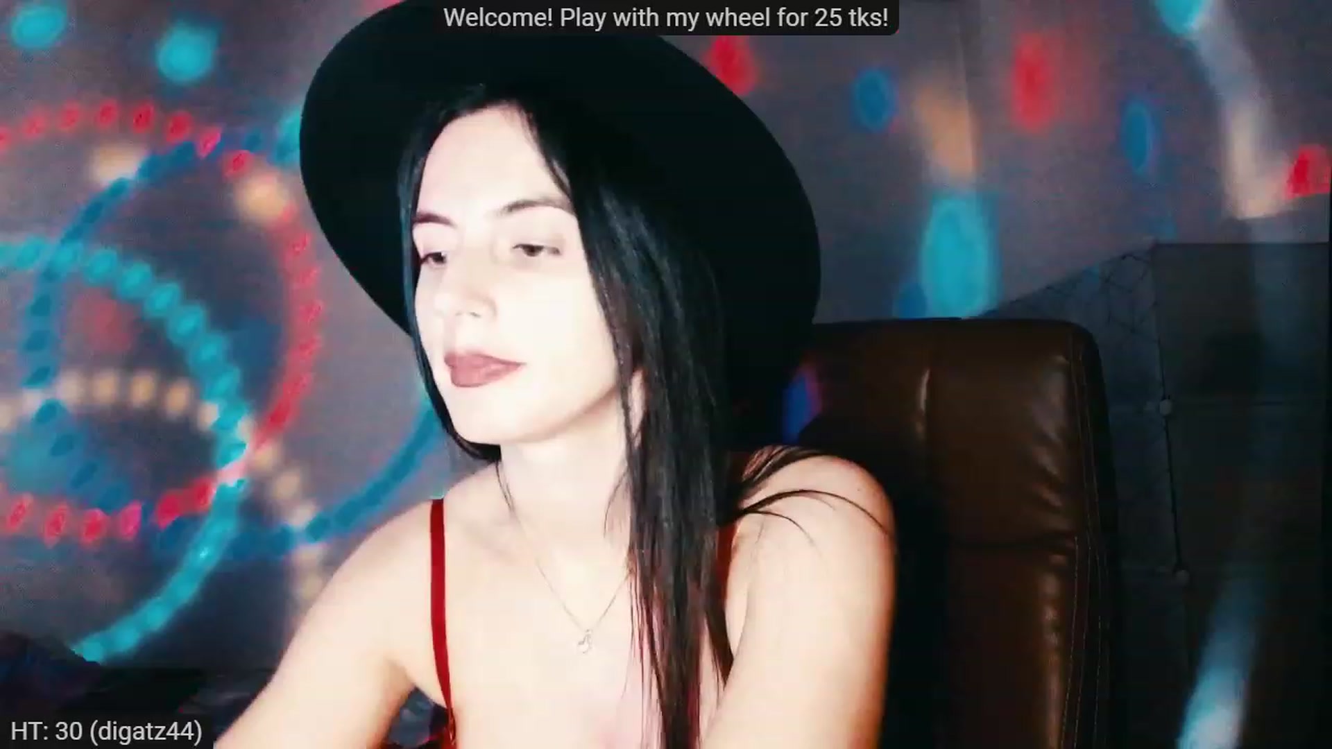 Gallery image thumbnail from Sarah_Grace's myfreecams stream on, 11/15/2022, 22:57 image 1 of 20