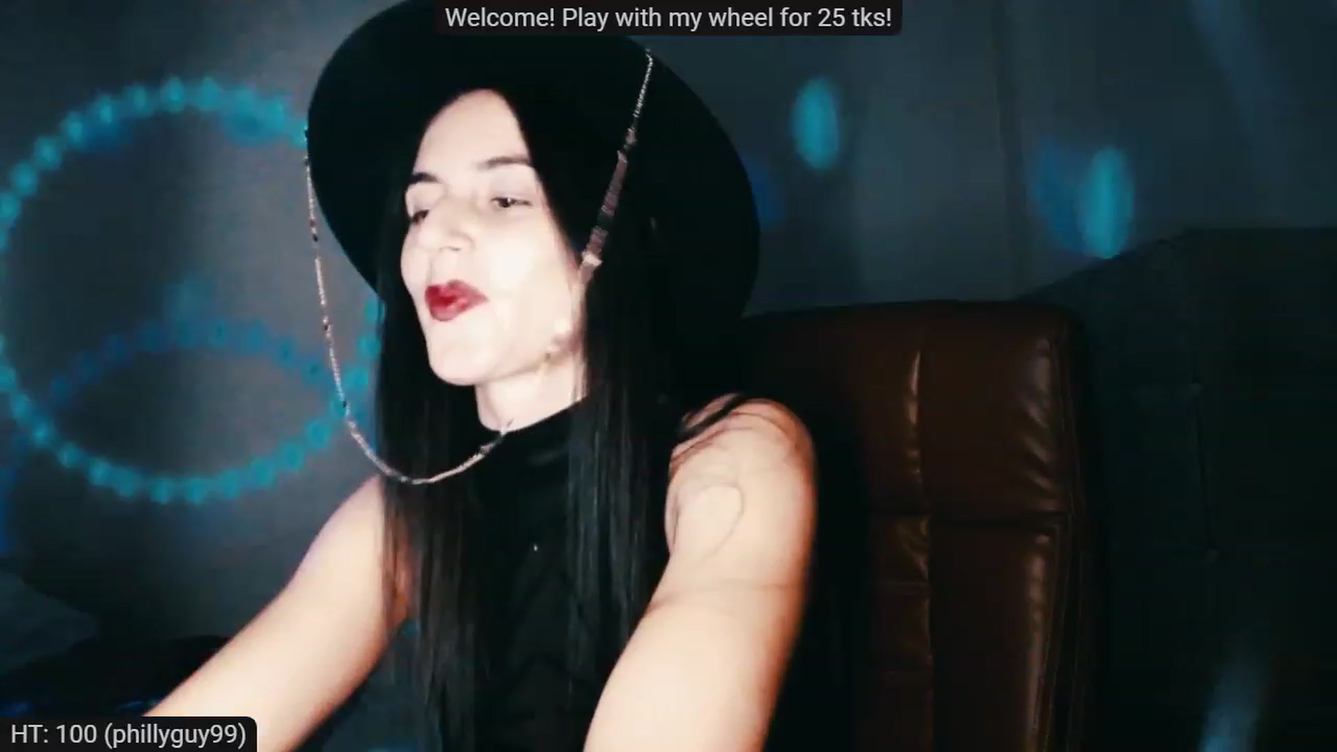 Gallery image thumbnail from Sarah_Grace's myfreecams stream on, 11/18/2022, 21:22 image 8 of 20