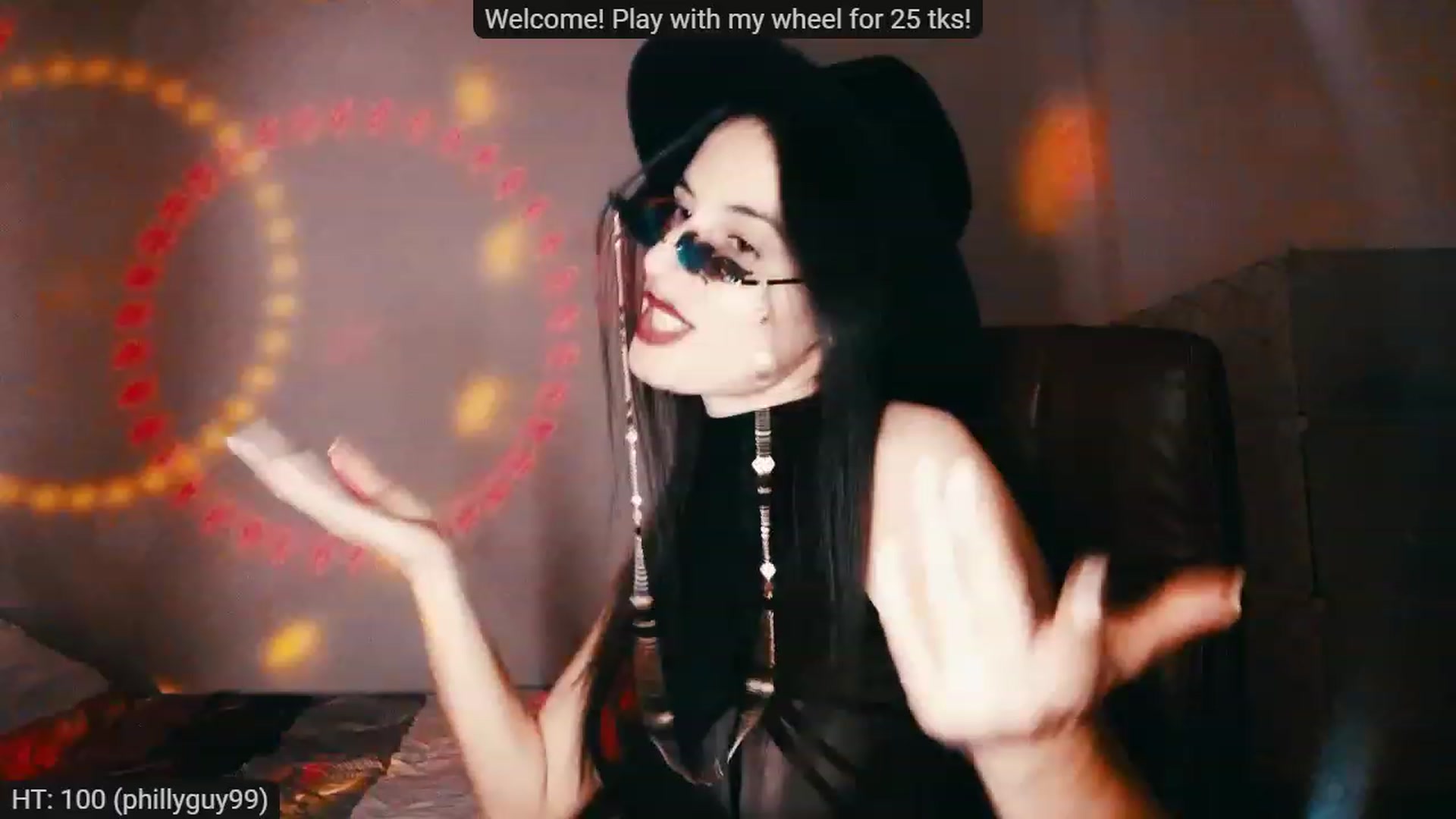 Gallery image thumbnail from Sarah_Grace's myfreecams stream on, 11/18/2022, 21:22 image 13 of 20