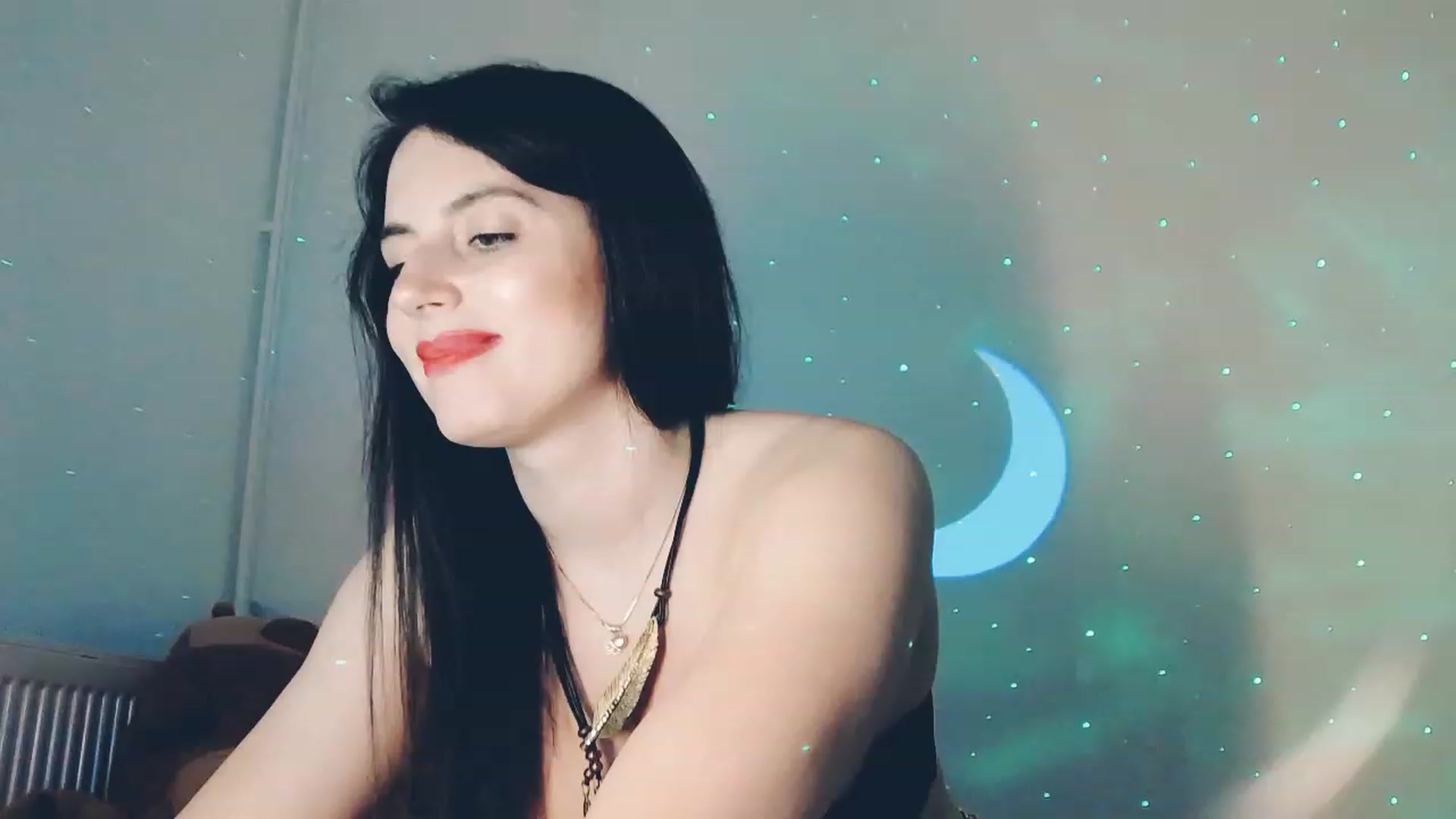 Gallery image thumbnail from Sarah_Grace's myfreecams stream on, 05/03/2023, 20:22 image 1 of 20