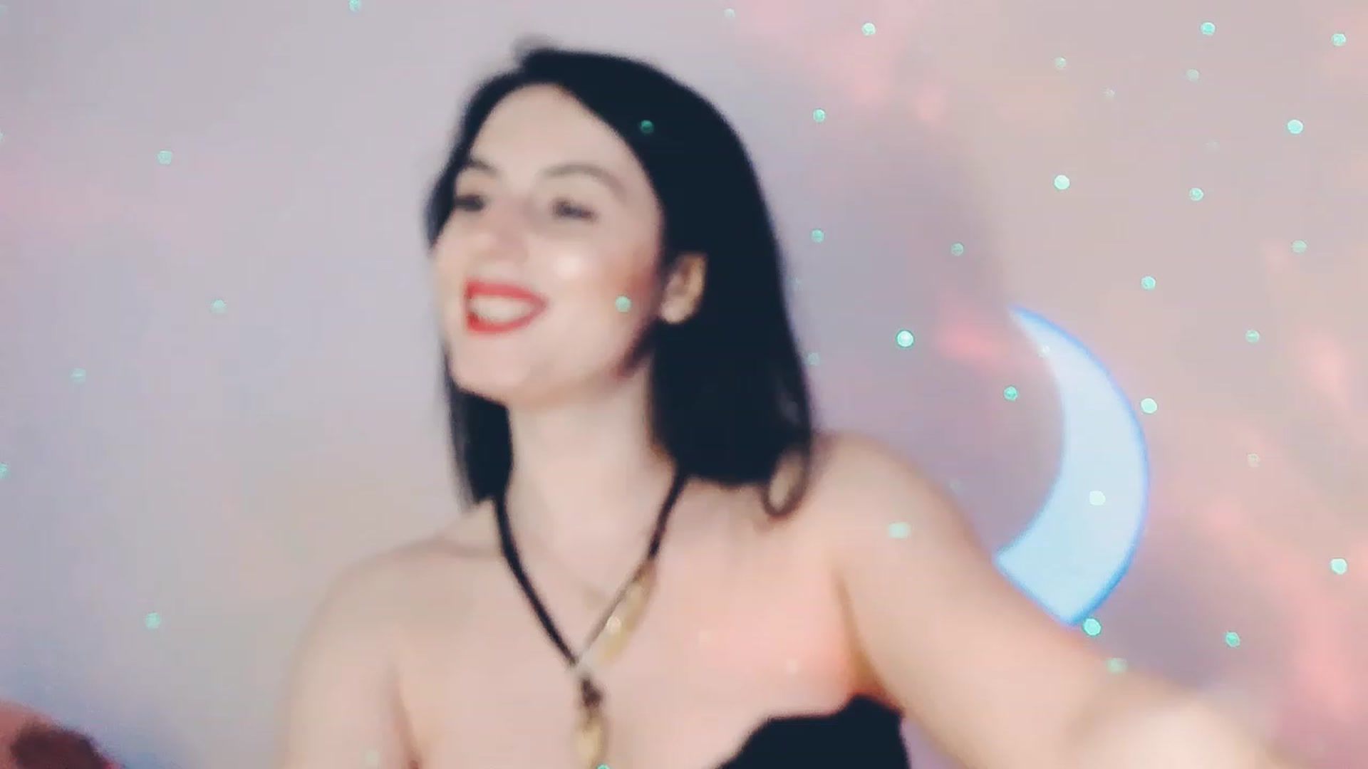 Gallery image thumbnail from Sarah_Grace's myfreecams stream on, 05/03/2023, 20:22 image 14 of 20