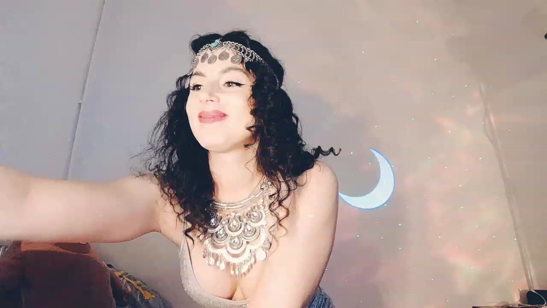 Gallery image thumbnail from Sarah_Grace's myfreecams stream on, 05/05/2023, 20:24 image 10 of 20