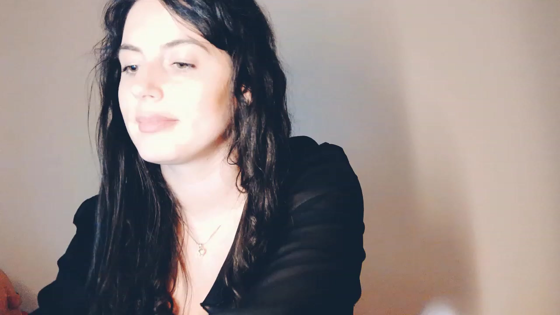 Gallery image thumbnail from Sarah_Grace's myfreecams stream on, 05/10/2023, 20:42 image 4 of 20