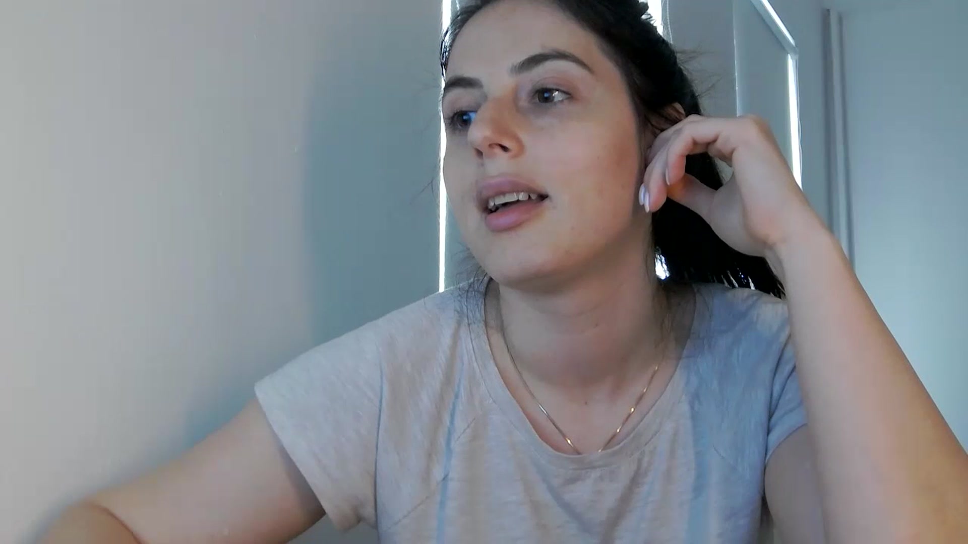 Gallery image thumbnail from Sarah_Grace's myfreecams stream on, 06/28/2023, 10:19 image 19 of 20