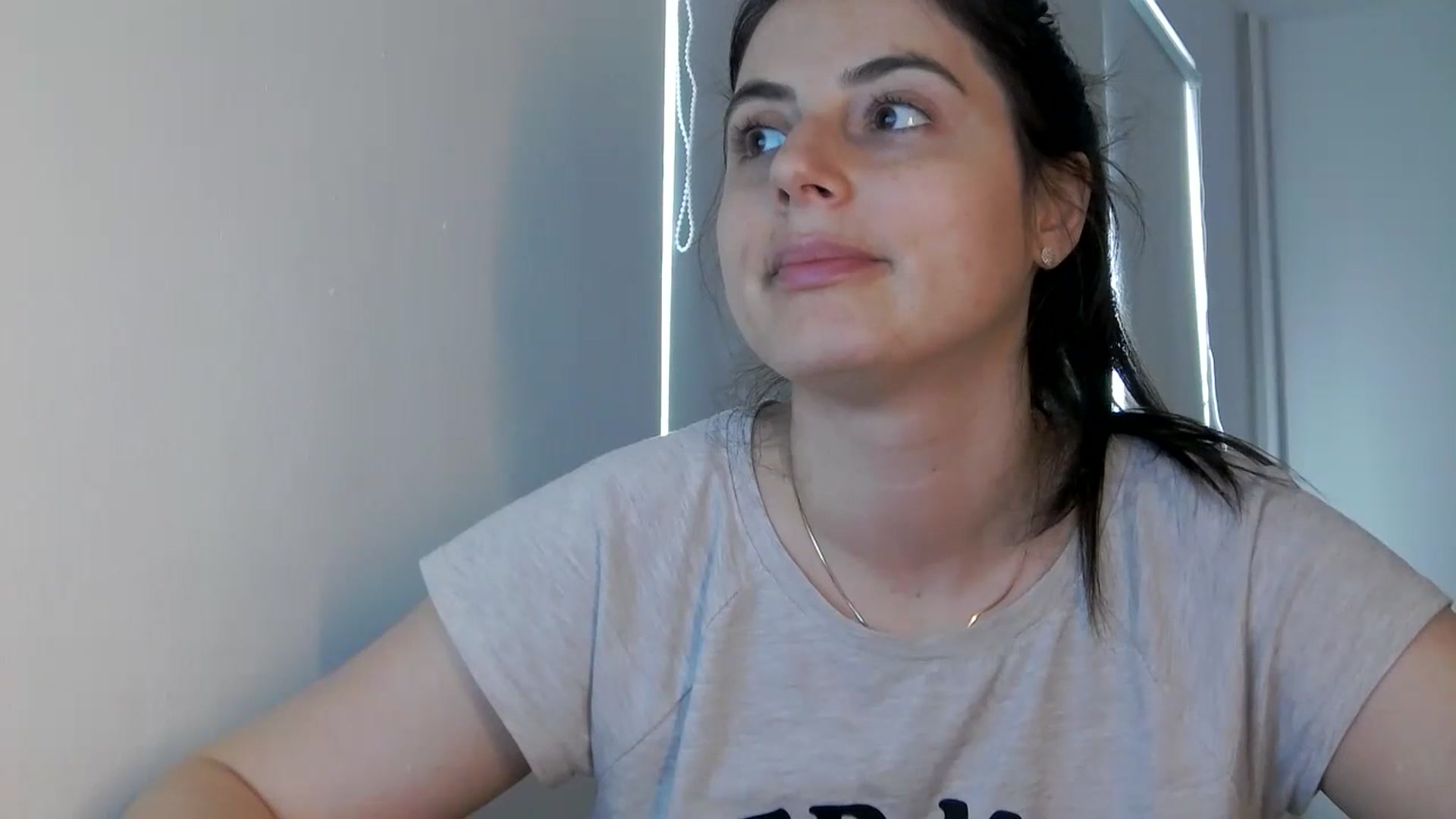 Gallery image thumbnail from Sarah_Grace's myfreecams stream on, 06/28/2023, 10:19 image 17 of 20