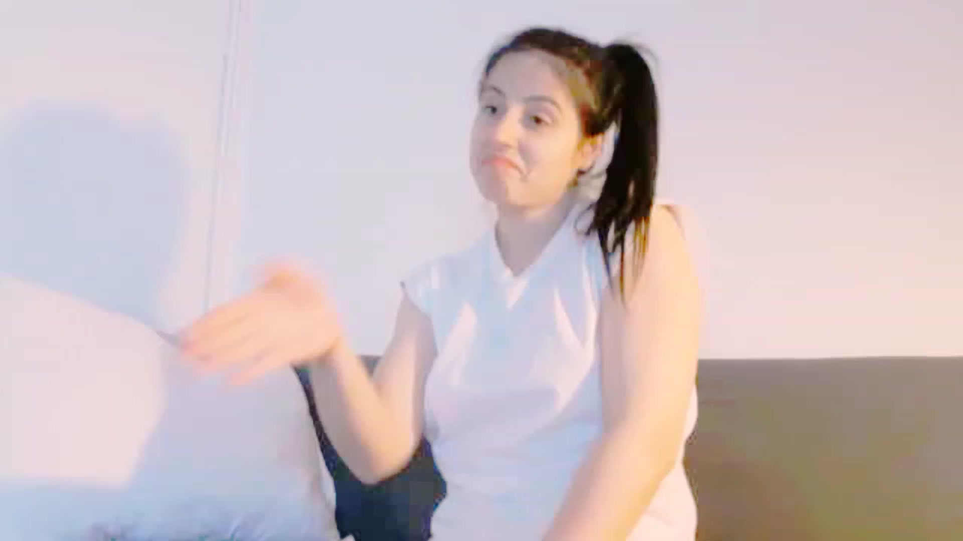 Gallery image thumbnail from Sarah_Grace's myfreecams stream on, 07/10/2023, 20:47 image 6 of 20