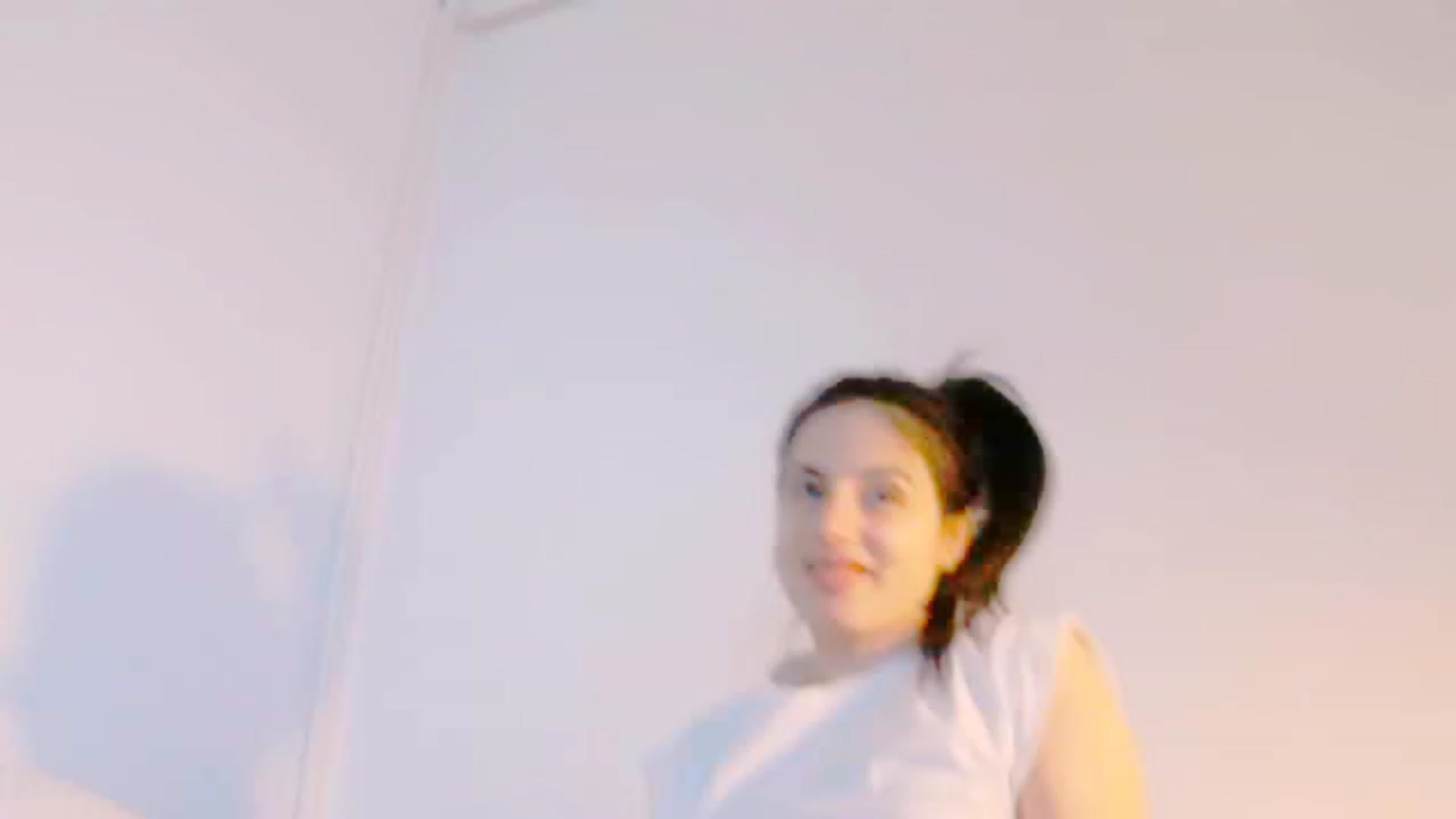 Gallery image thumbnail from Sarah_Grace's myfreecams stream on, 07/10/2023, 20:47 image 4 of 20