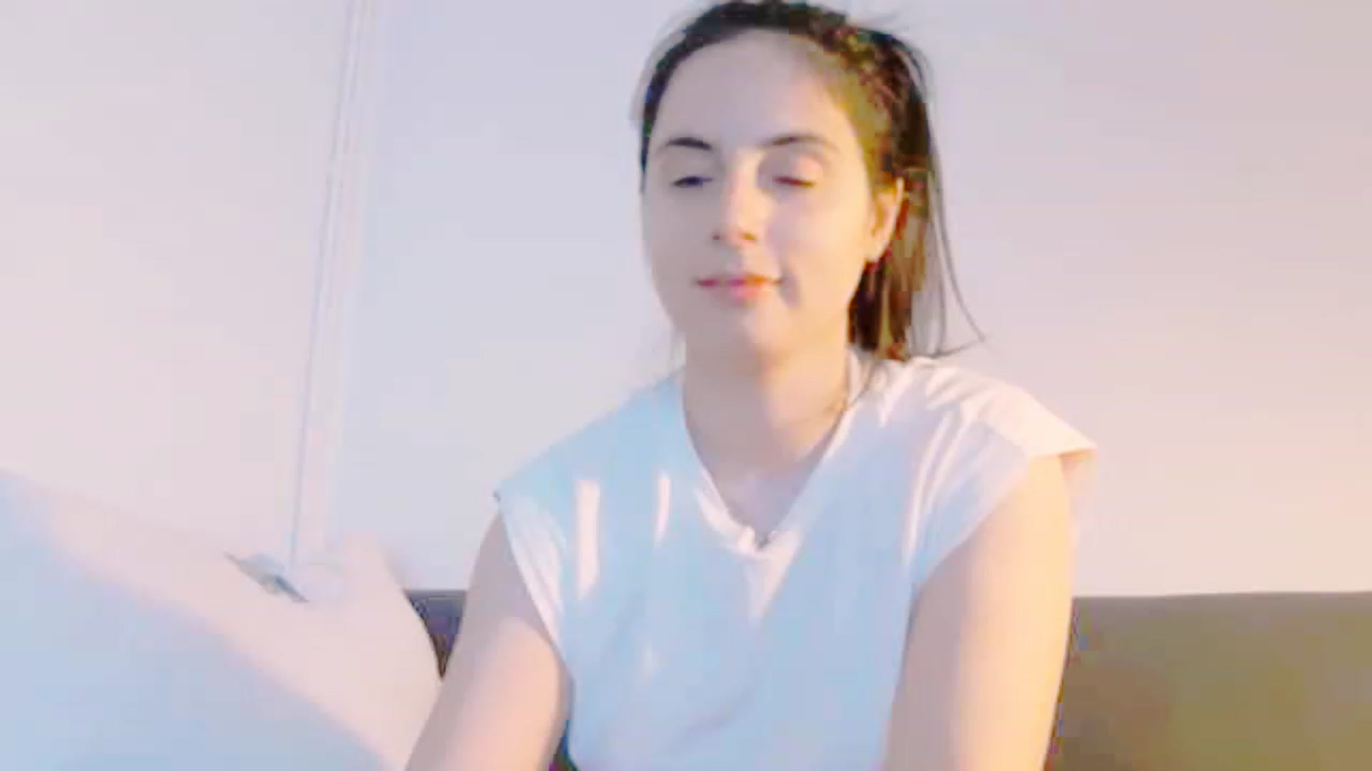 Gallery image thumbnail from Sarah_Grace's myfreecams stream on, 07/10/2023, 20:47 image 2 of 20